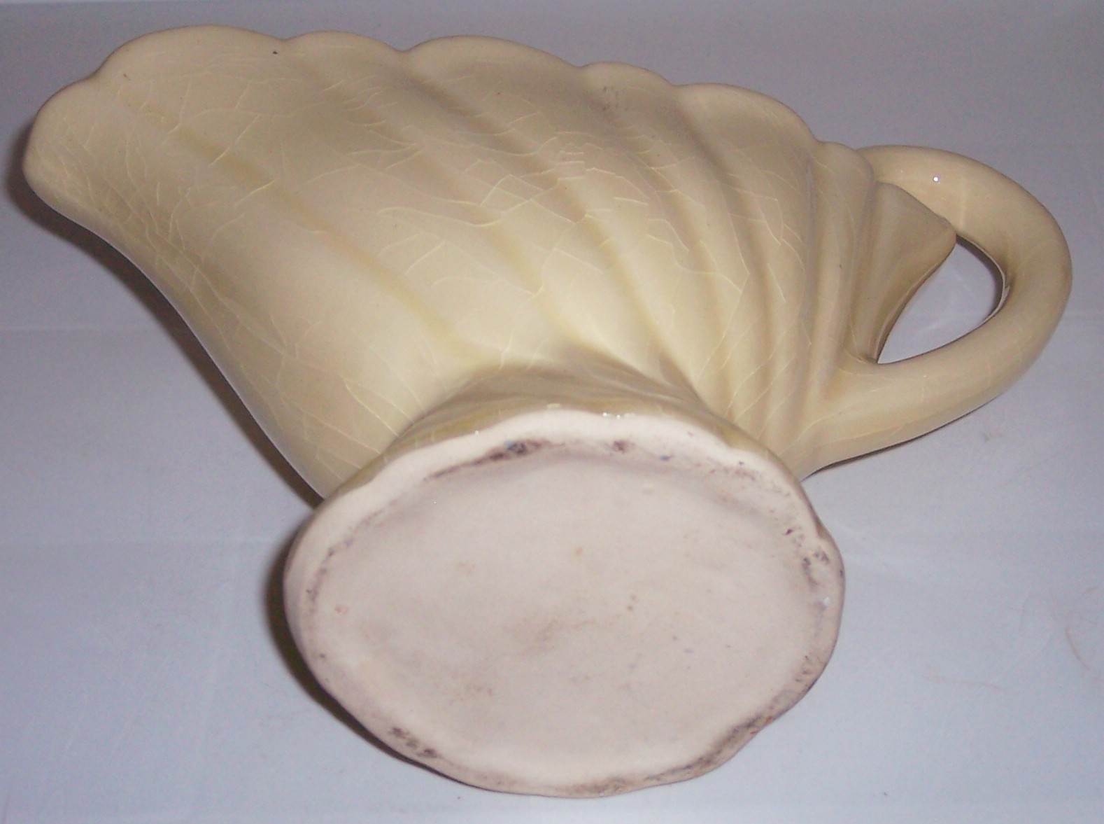 Bauer Pottery Cal-Art Ivory Swirl Pitcher!