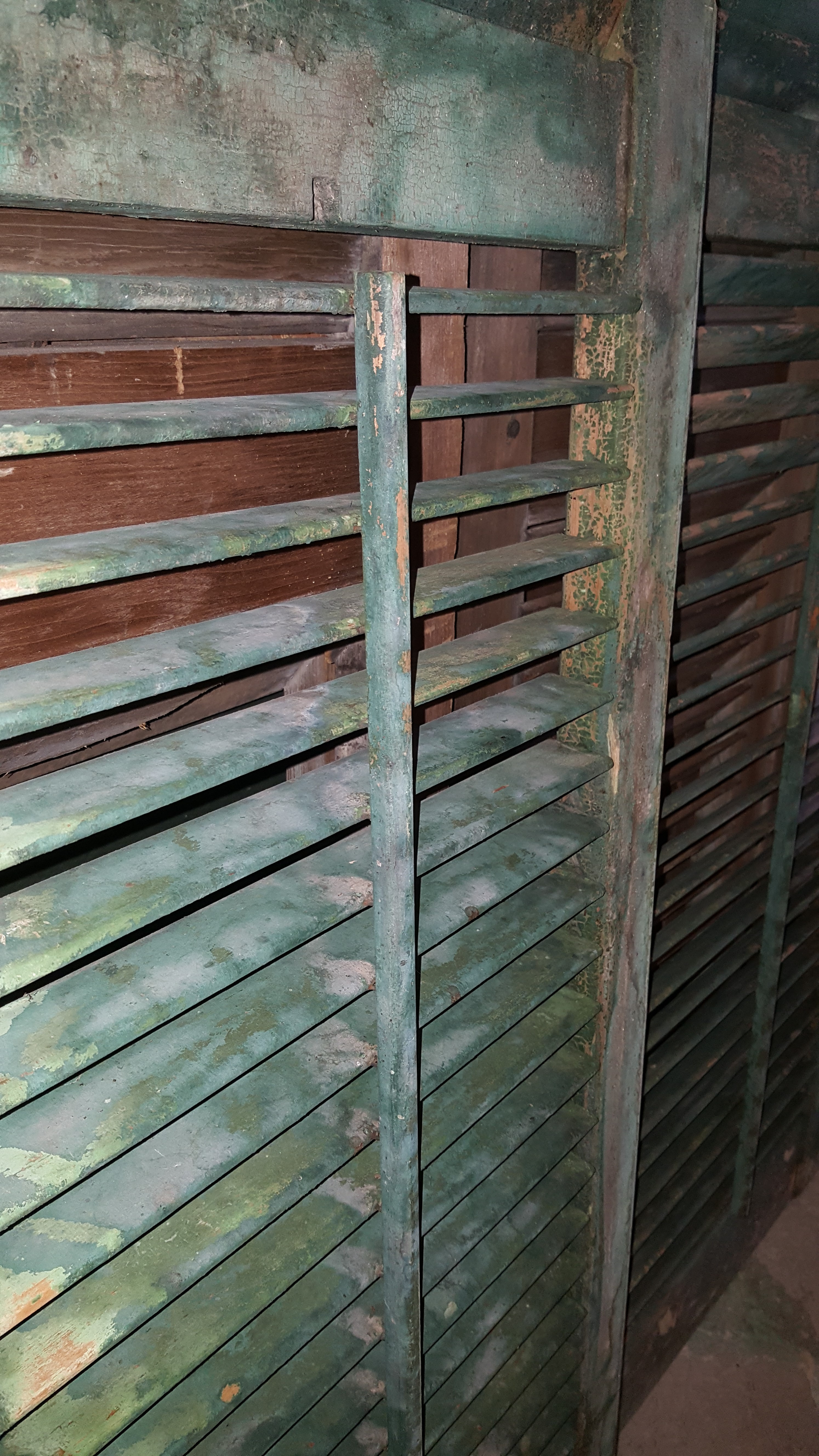 4 SETs OF RED WOODEN SHUTTERS IN FRAMES