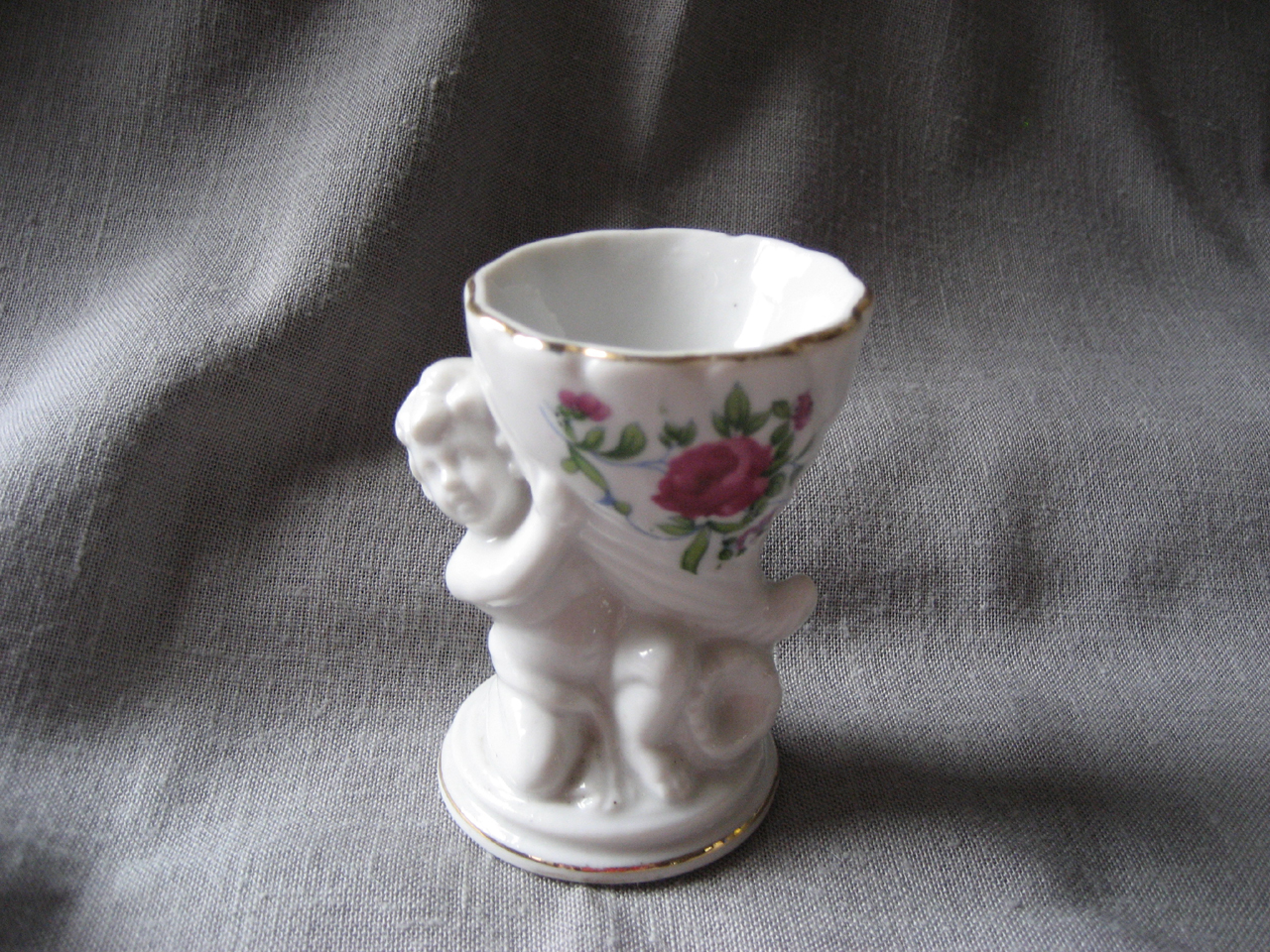 Egg Holder