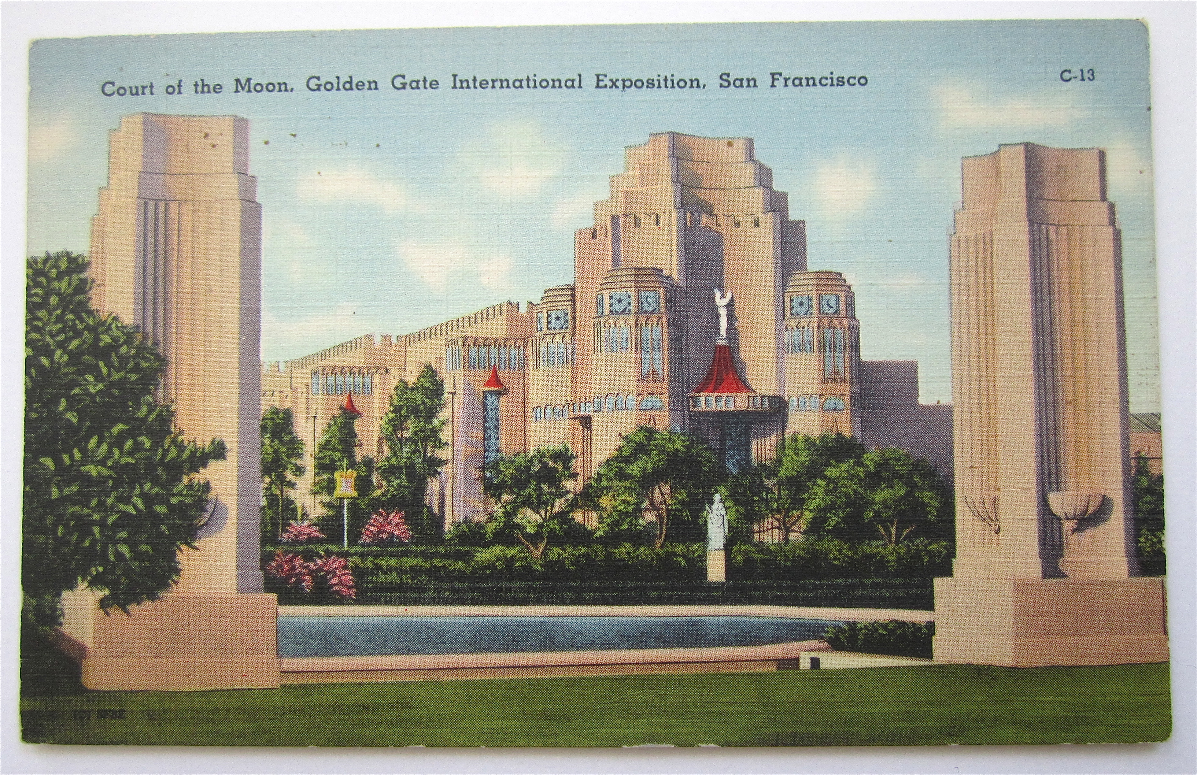 Court Of The Moon, Golden Gate Expo Postcard