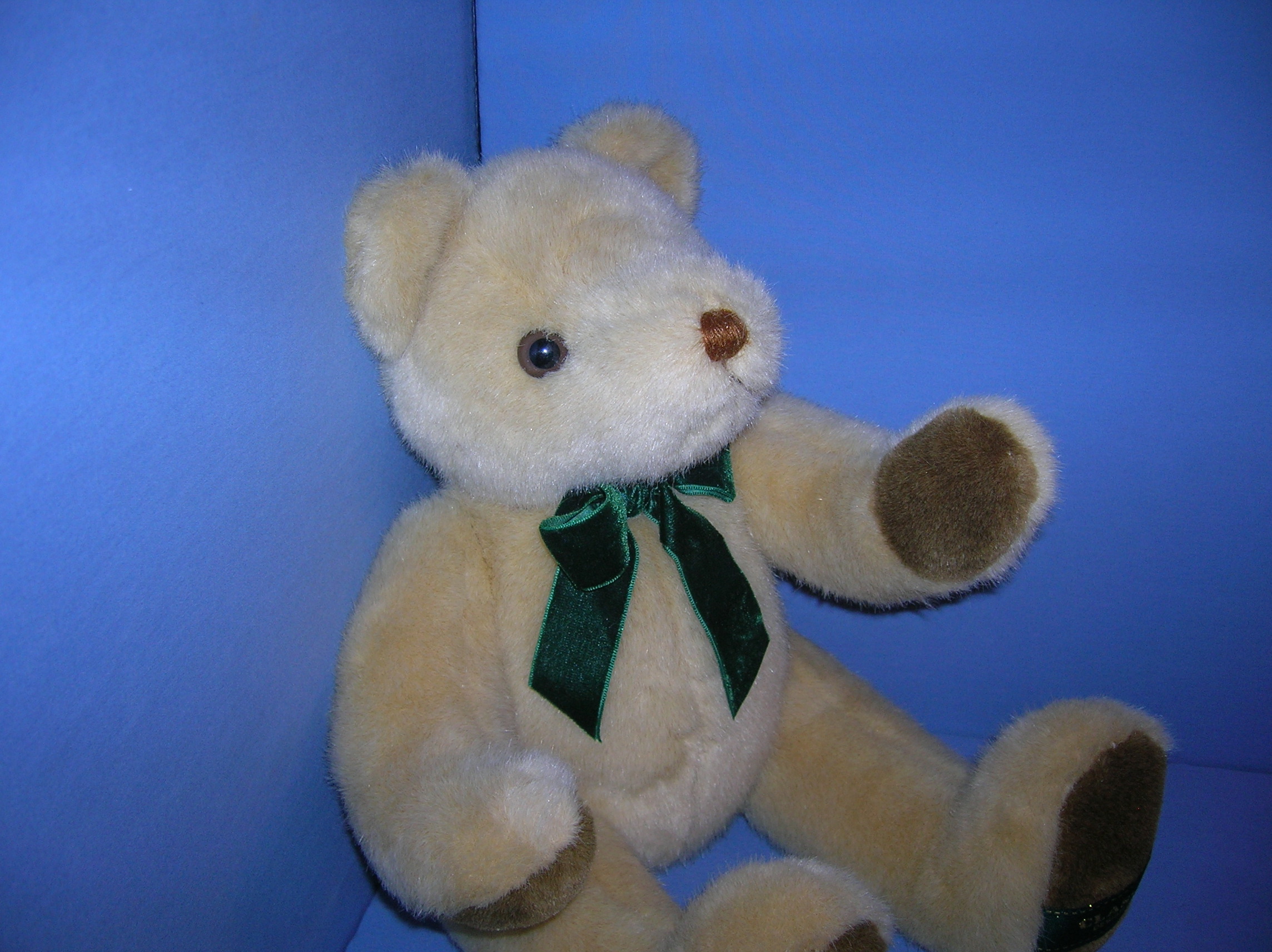 Dutch Anna Clubhouse 1996 Teddy Bear