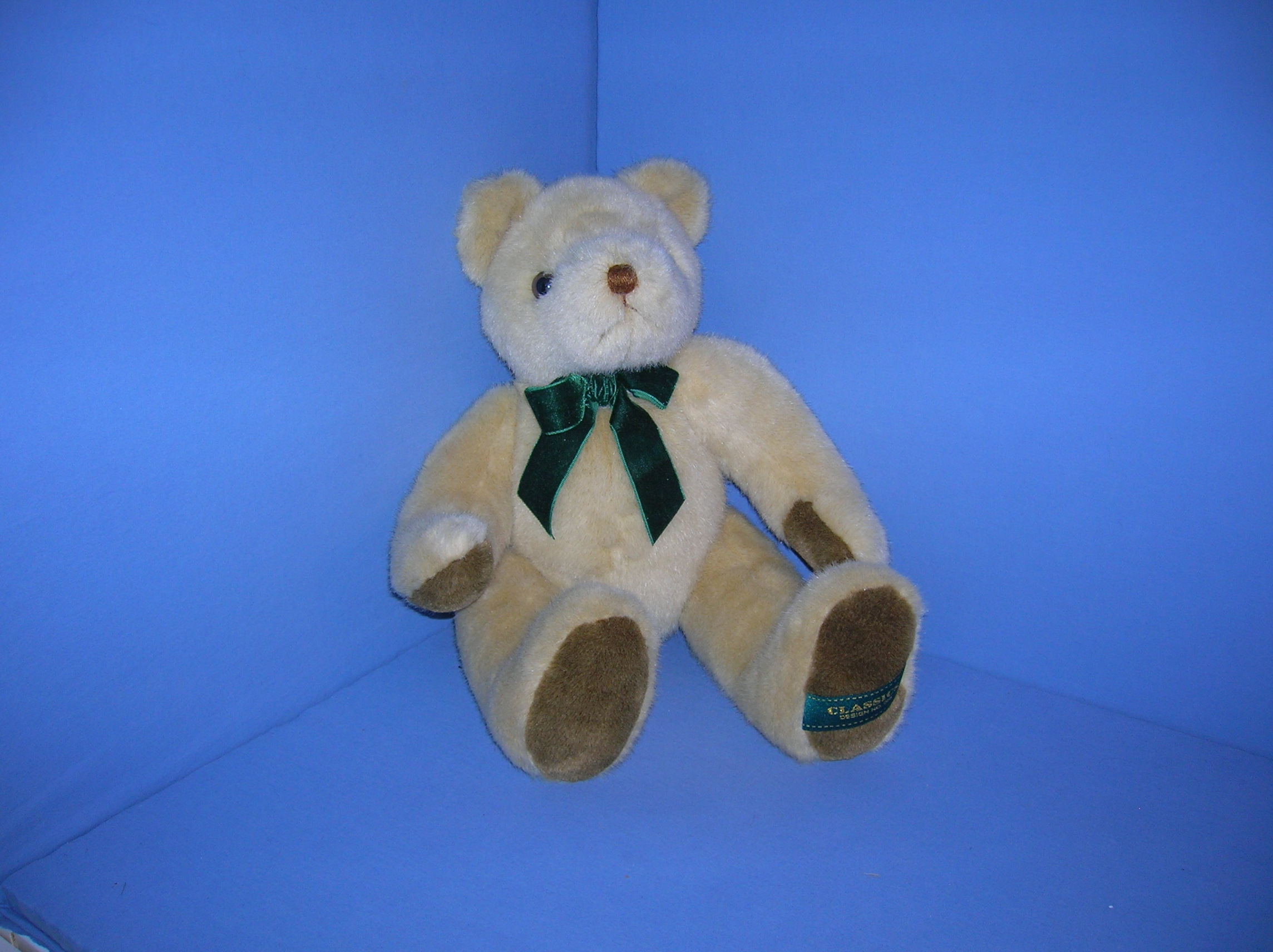 Dutch Anna Clubhouse 1996 Teddy Bear