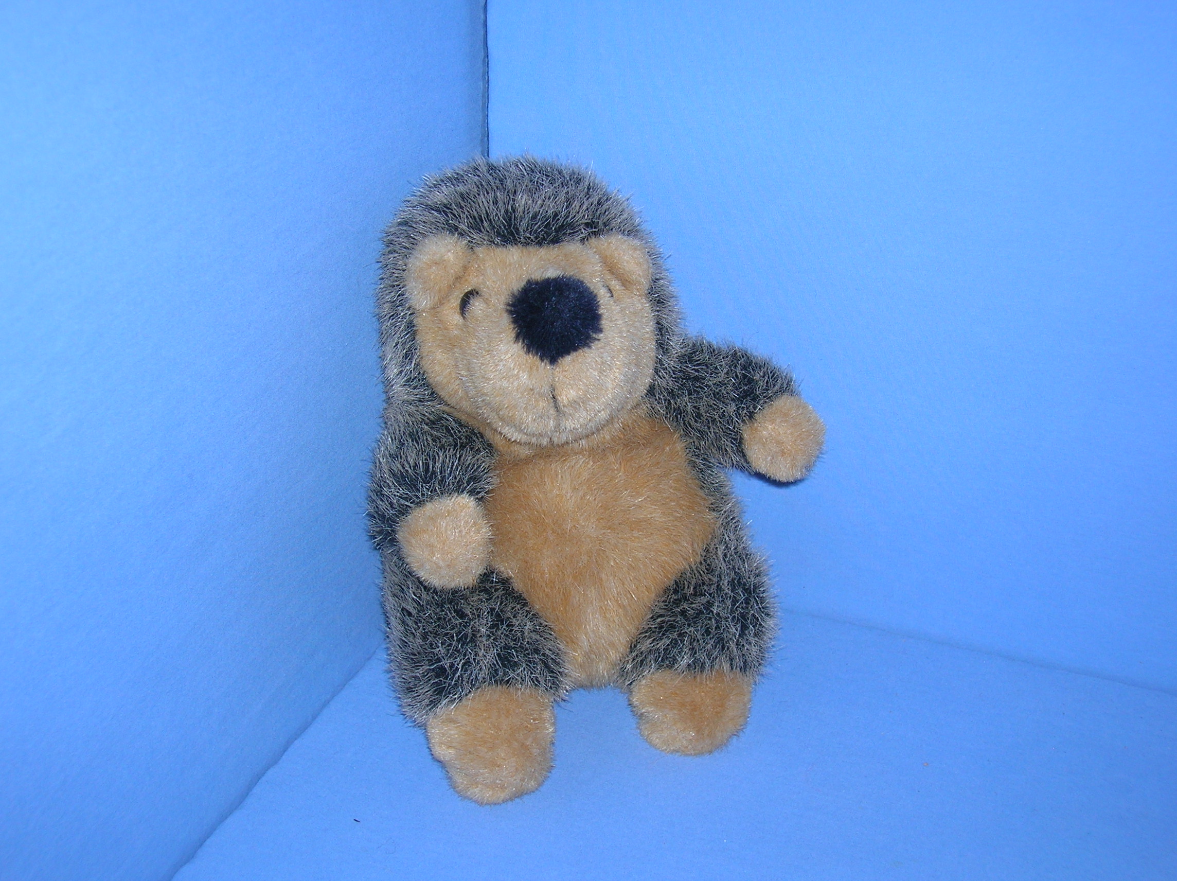 English HARRODS of KnightsbridgeHedge Hog