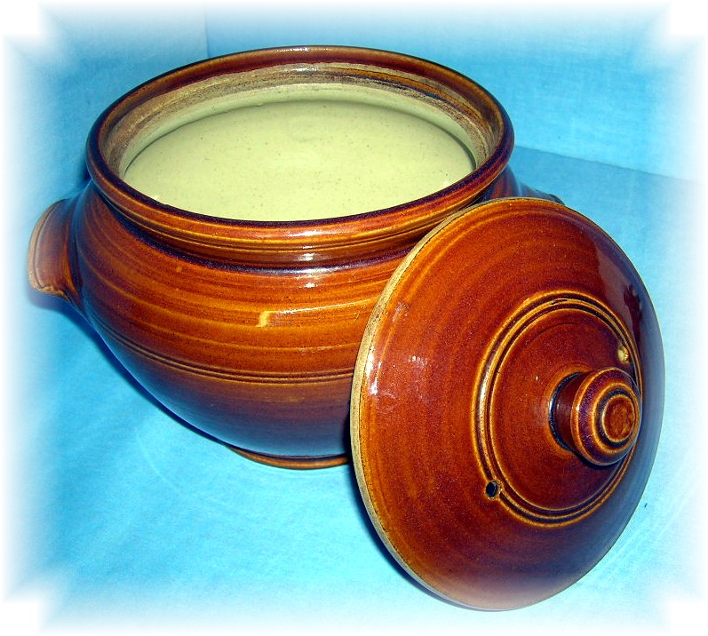 Baked Bean Pot With Lid.