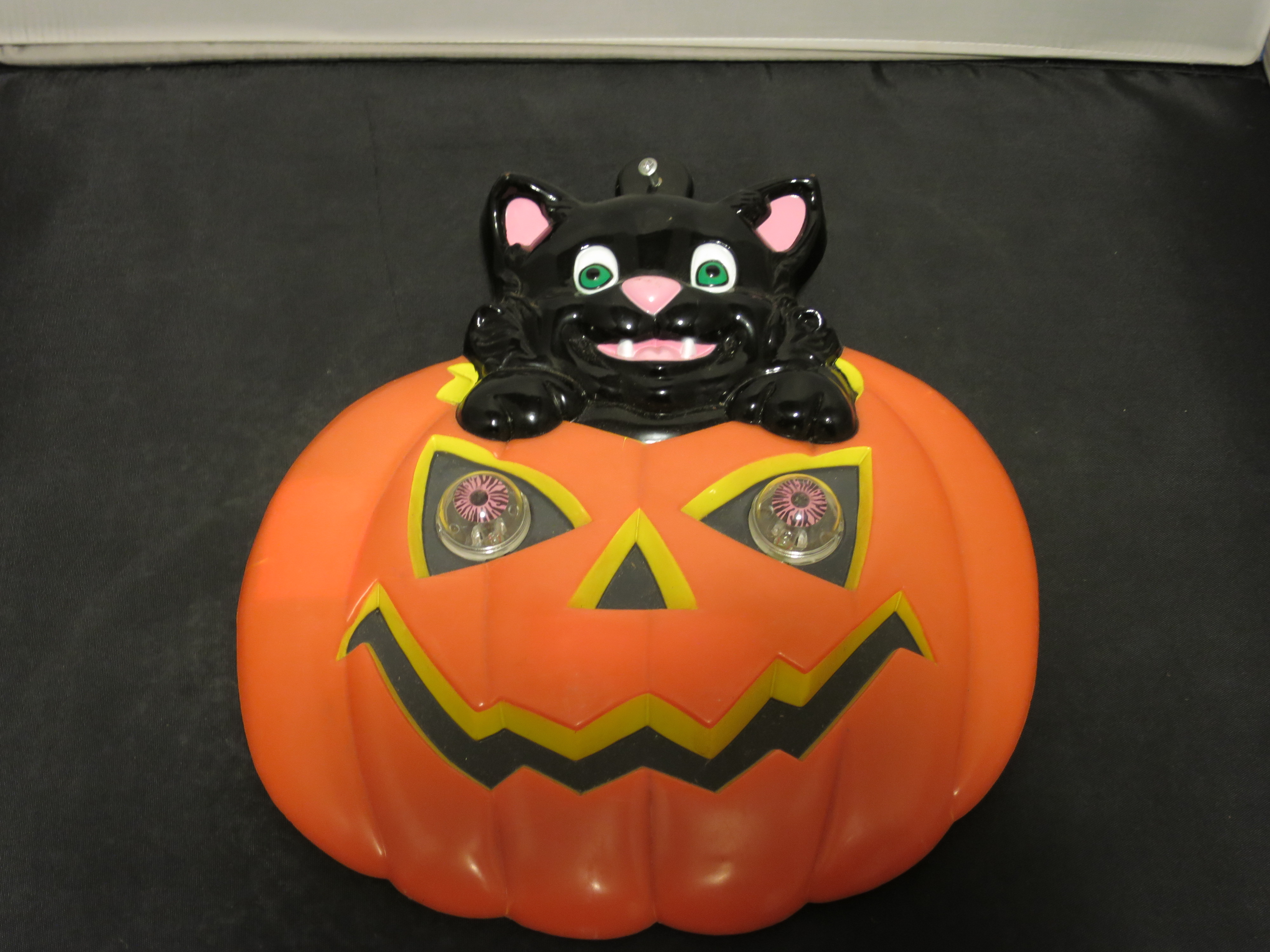 Black Cat Pumpkin Battery Operated Light Up Blinking