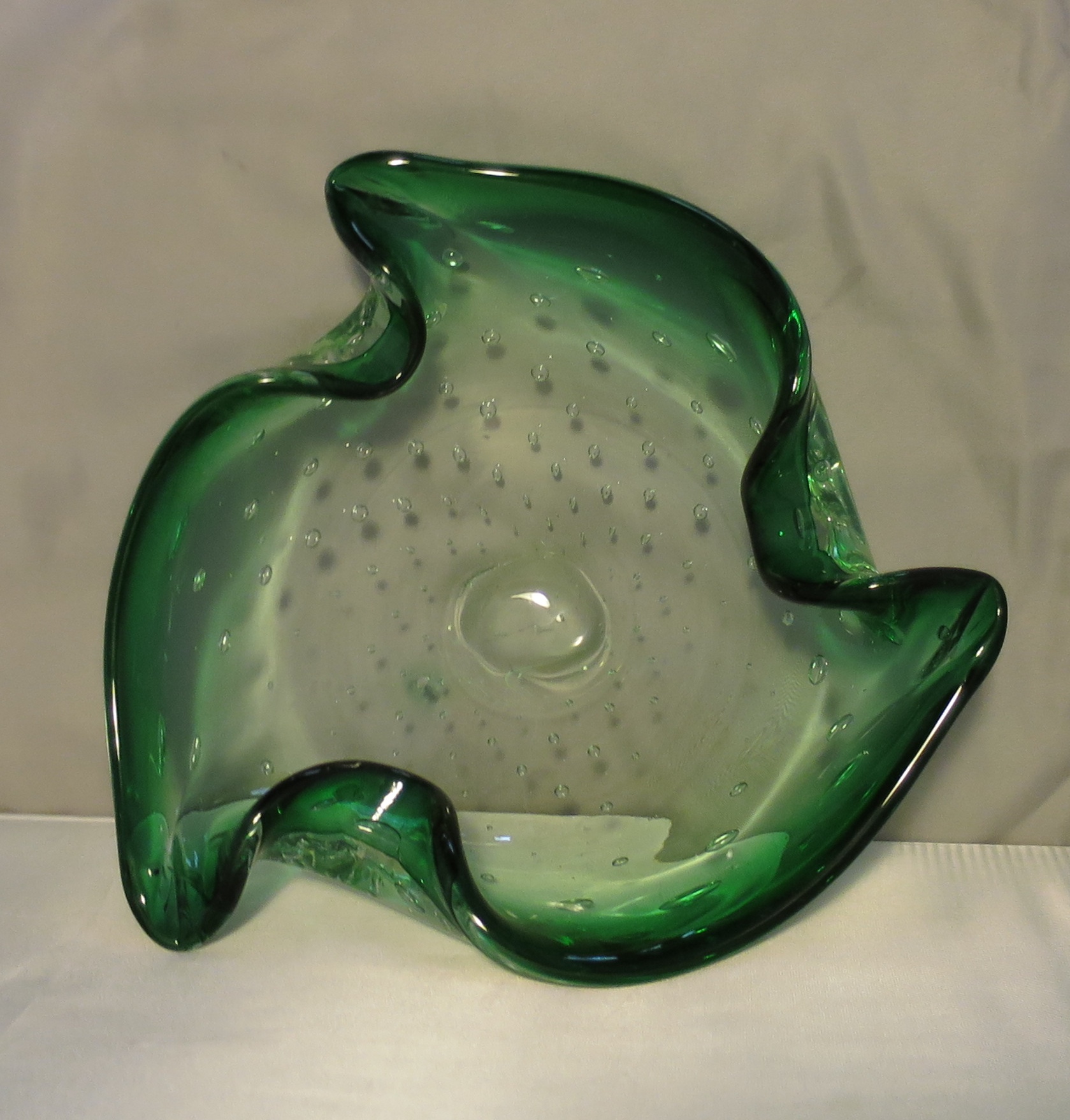 Murano Art Glass Green Cigar Ashtray with Air Bubbles