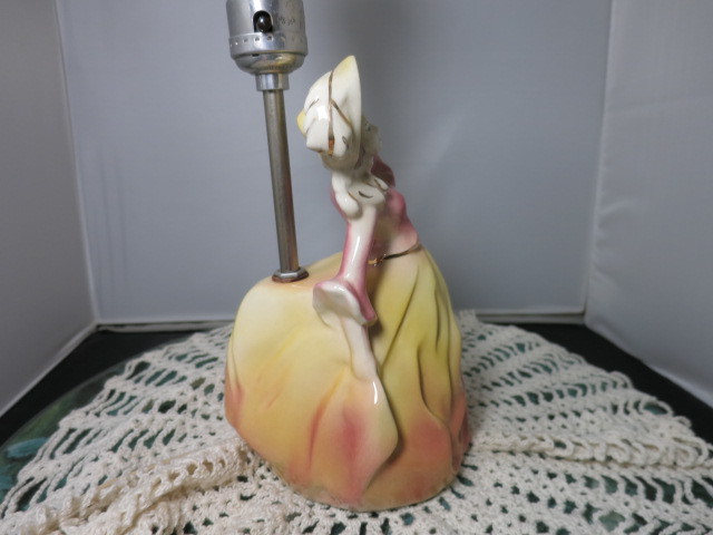Vintage Victorian Bonnet Lady Lamp Porcelain Leviton Electric