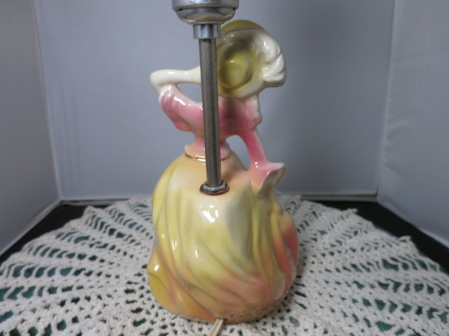 Vintage Victorian Bonnet Lady Lamp Porcelain Leviton Electric