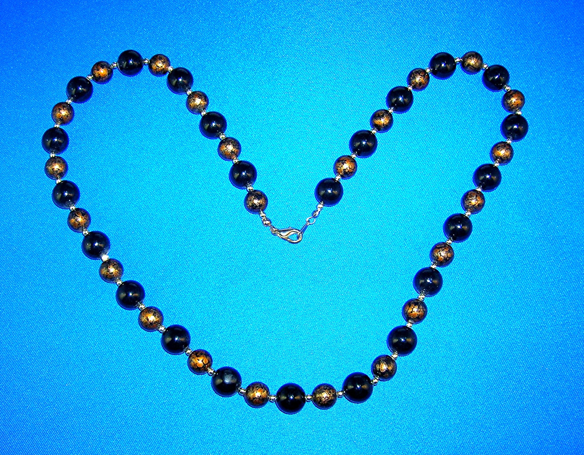 Vintage Black & Gold Plastic Lucite Necklace