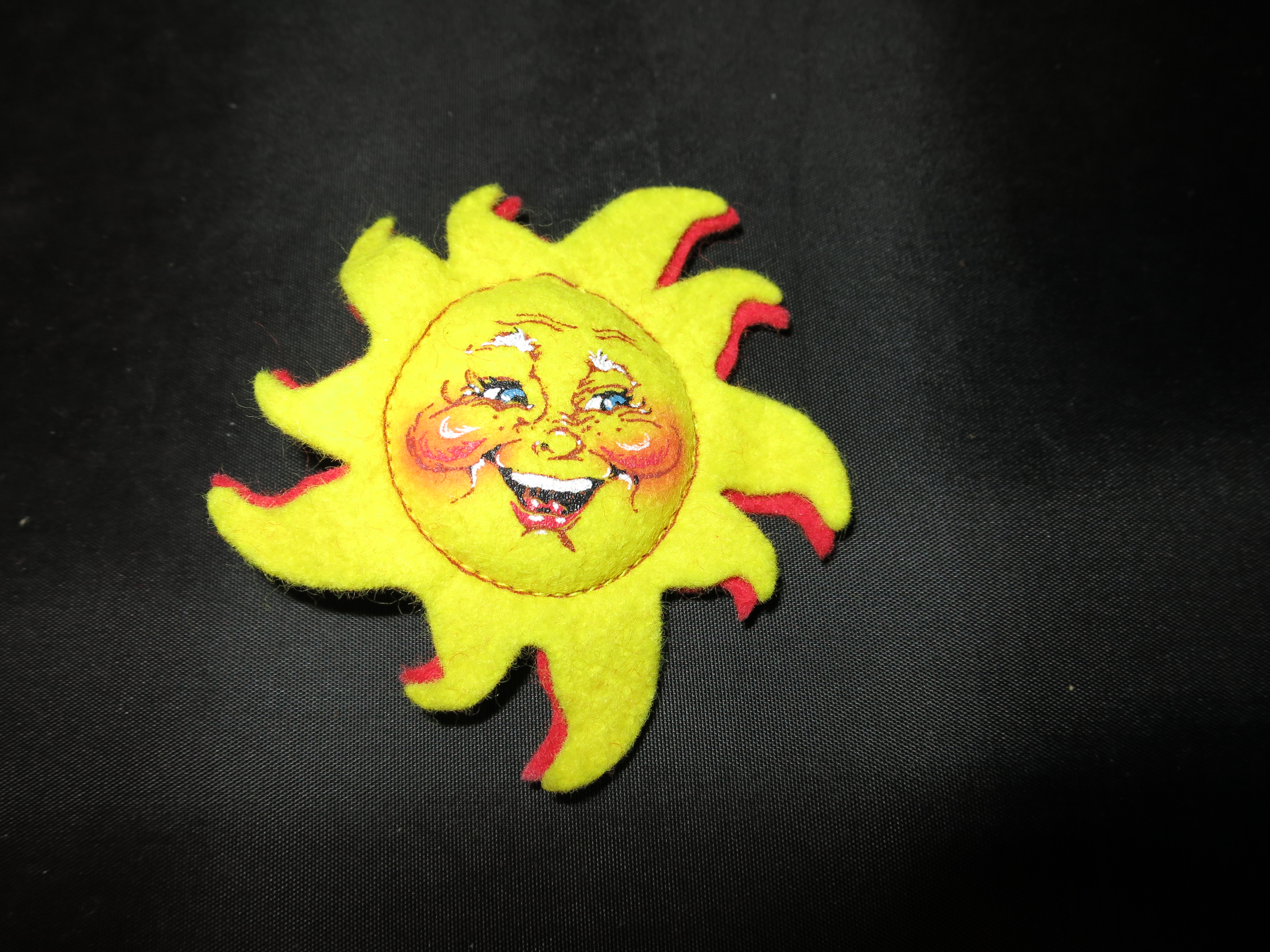 Annalee Sun Pin Doll Society Special Edition 1996-97