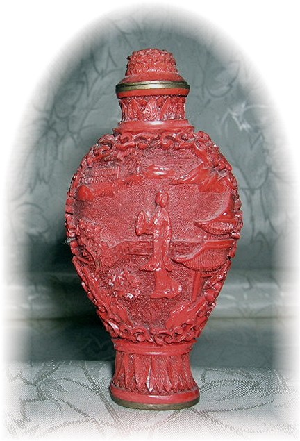 Cinnabar Chinese Snuff Bottle