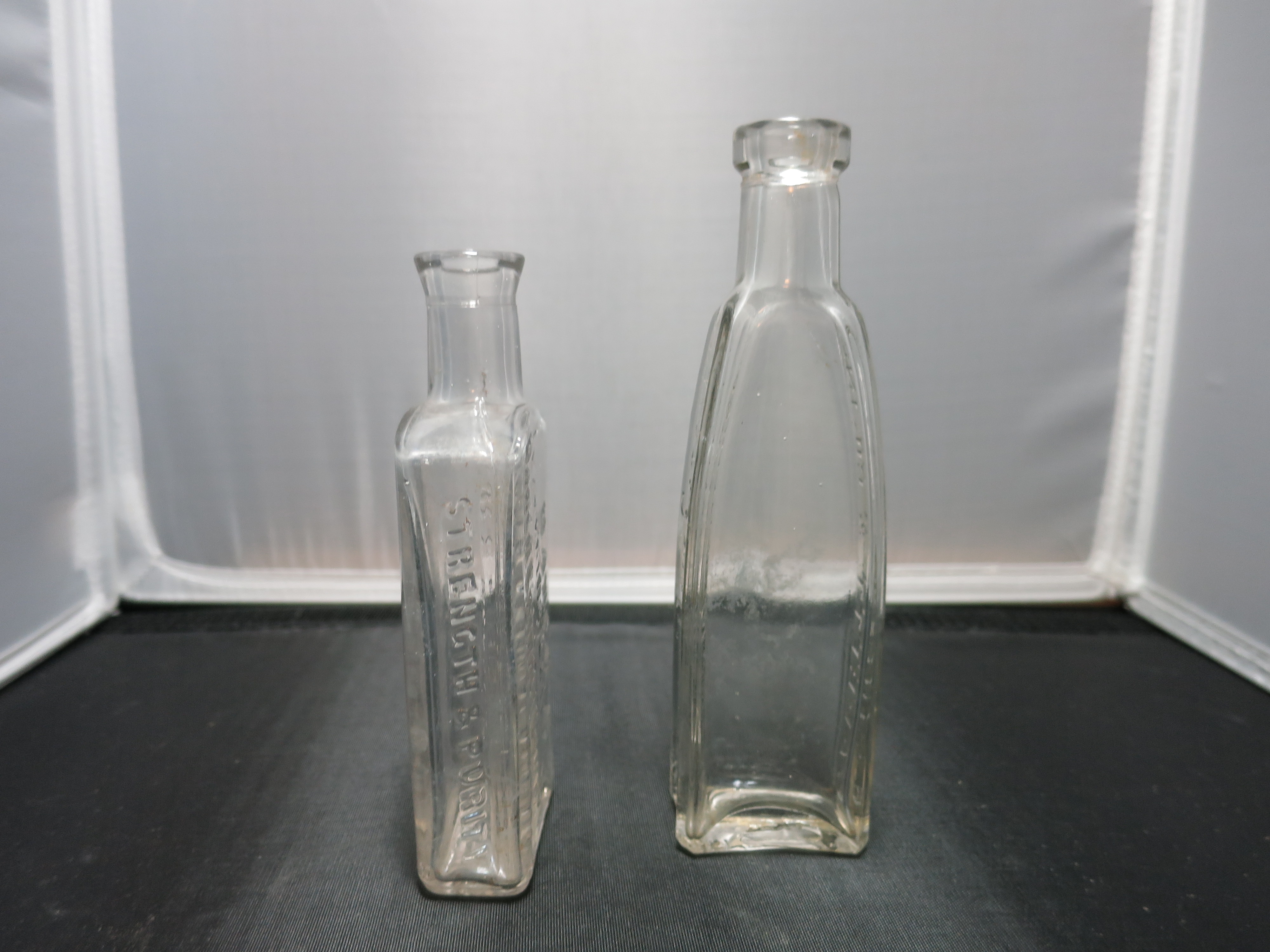 Virginia Dare and Bakers  Extract Flavoring Bottle