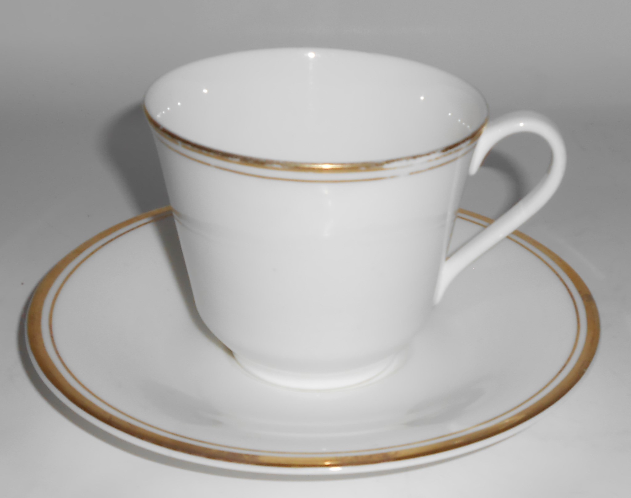 Royal Doulton China Gold Band Janet Cup/Saucer Set