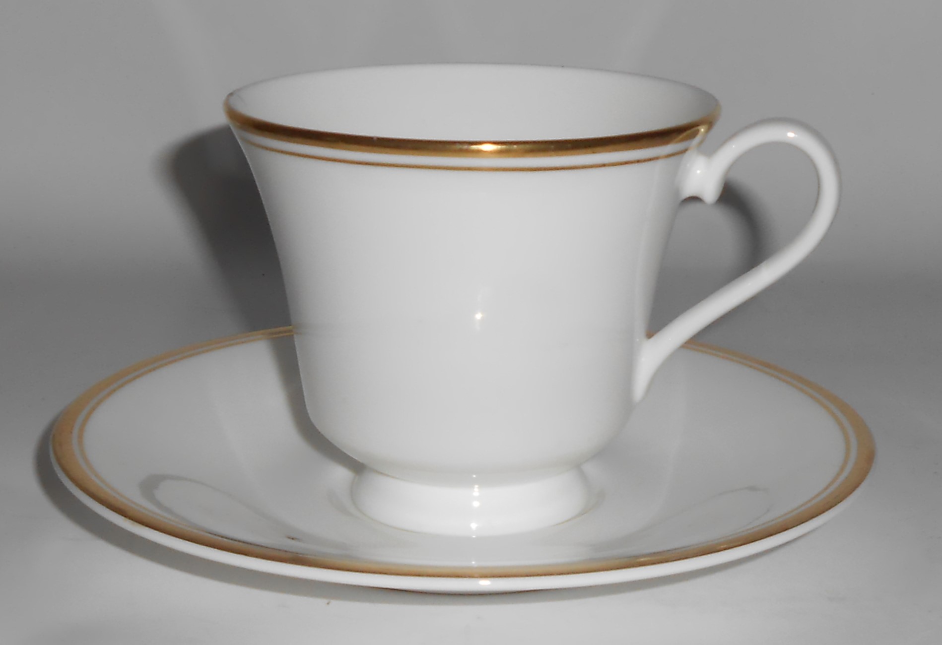 Royal Doulton China Gold Band Janet Footed Cup/Saucer