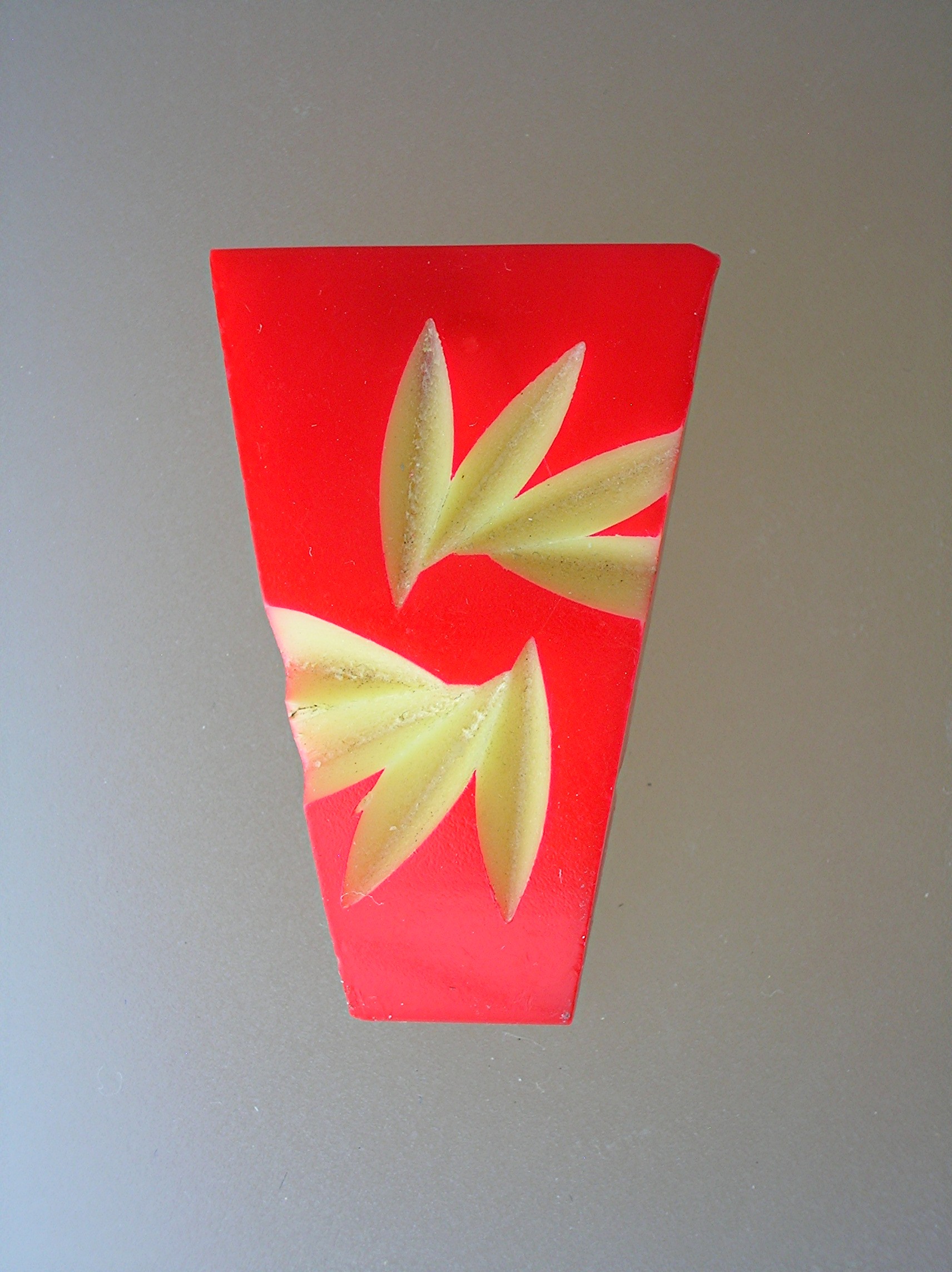 Dress Clip Vintage Red & Cream Plastic