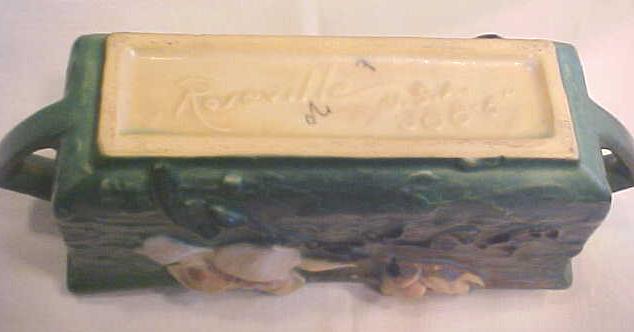 Roseville Magnolia Planter Dbl Hdls 388-6 CA 1943