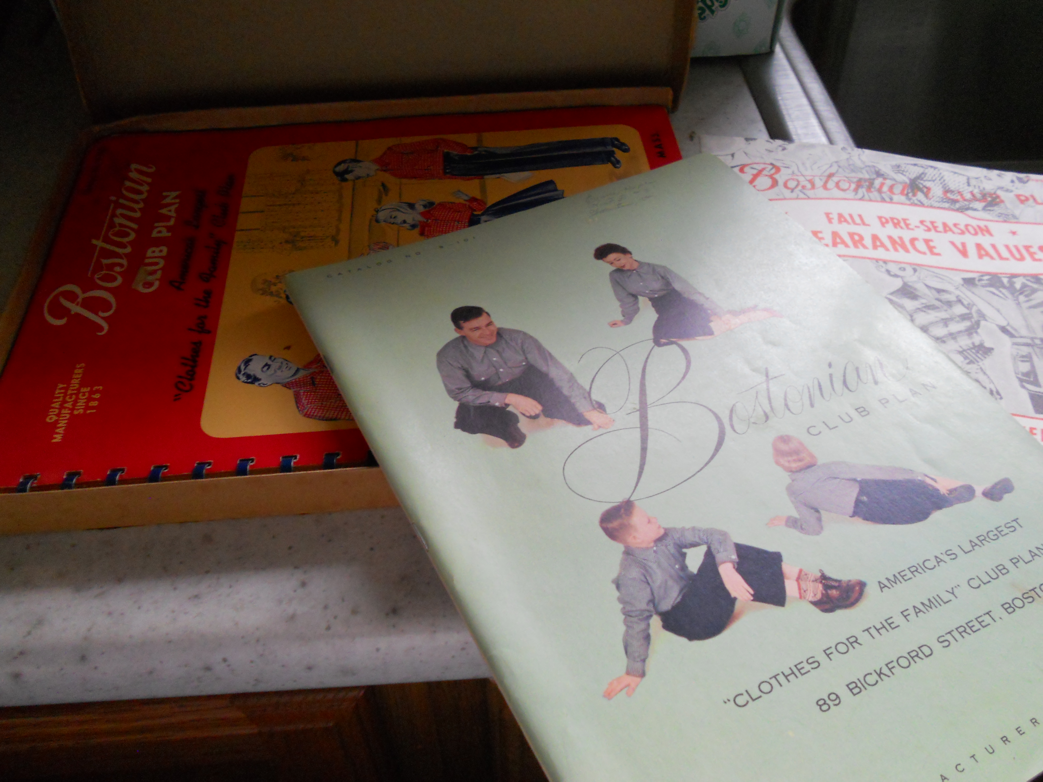 Bostonian Mfg. Co. Catalogs with mailer Box