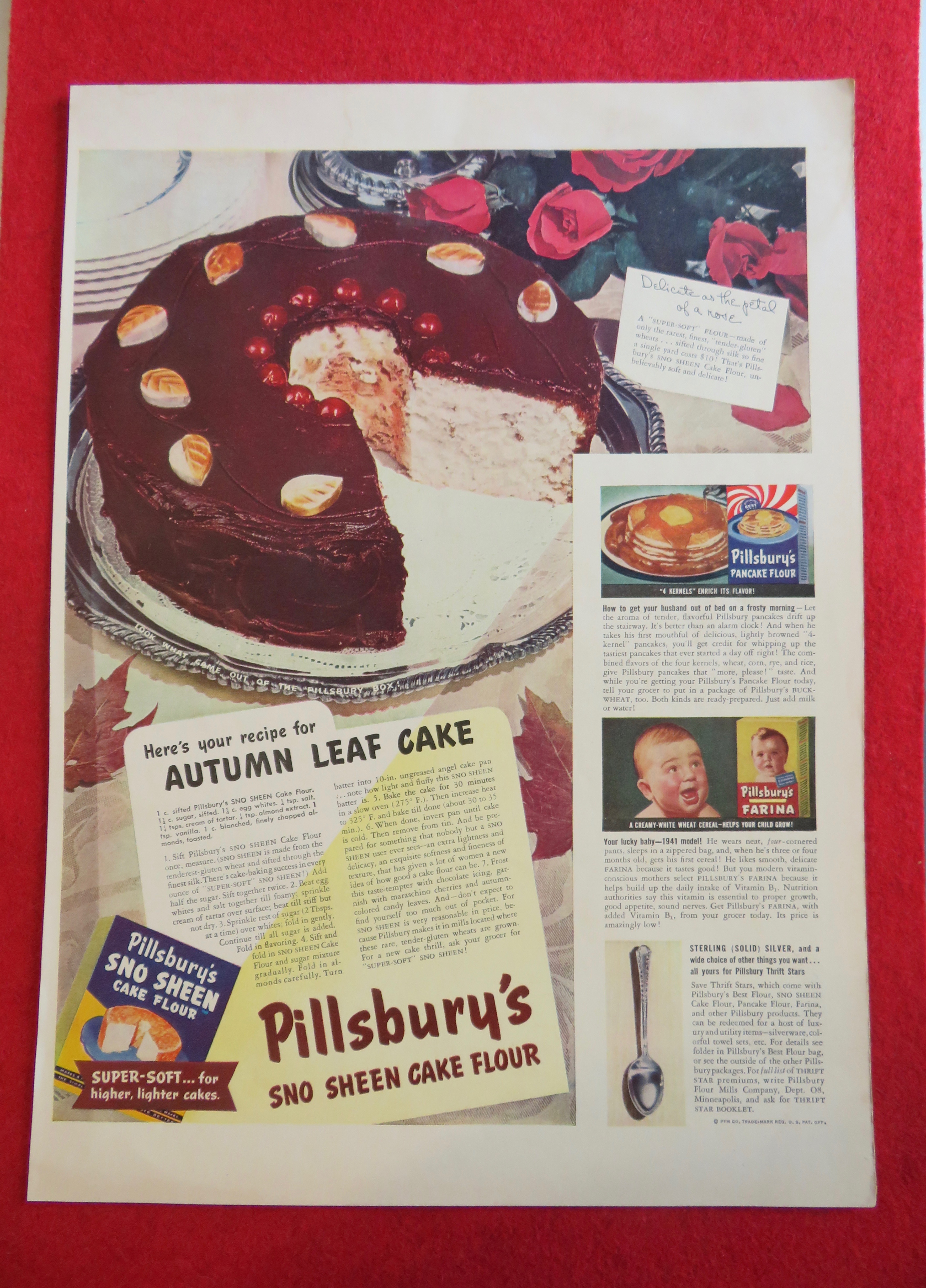 1941 Pillsbury Sno Sheen Cake Flour w/Autumn Leaf Cake