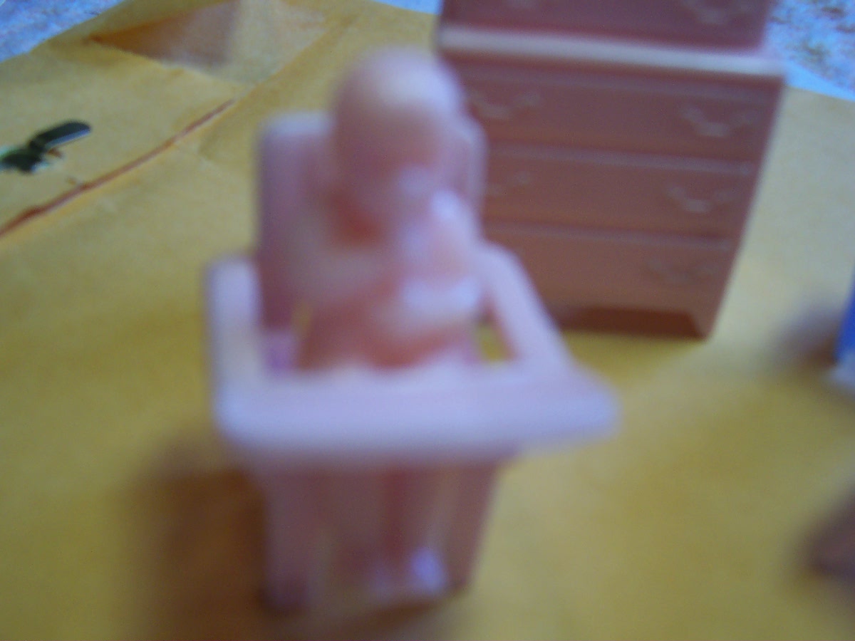 Allied Doll House Furniture 5 piece miniature