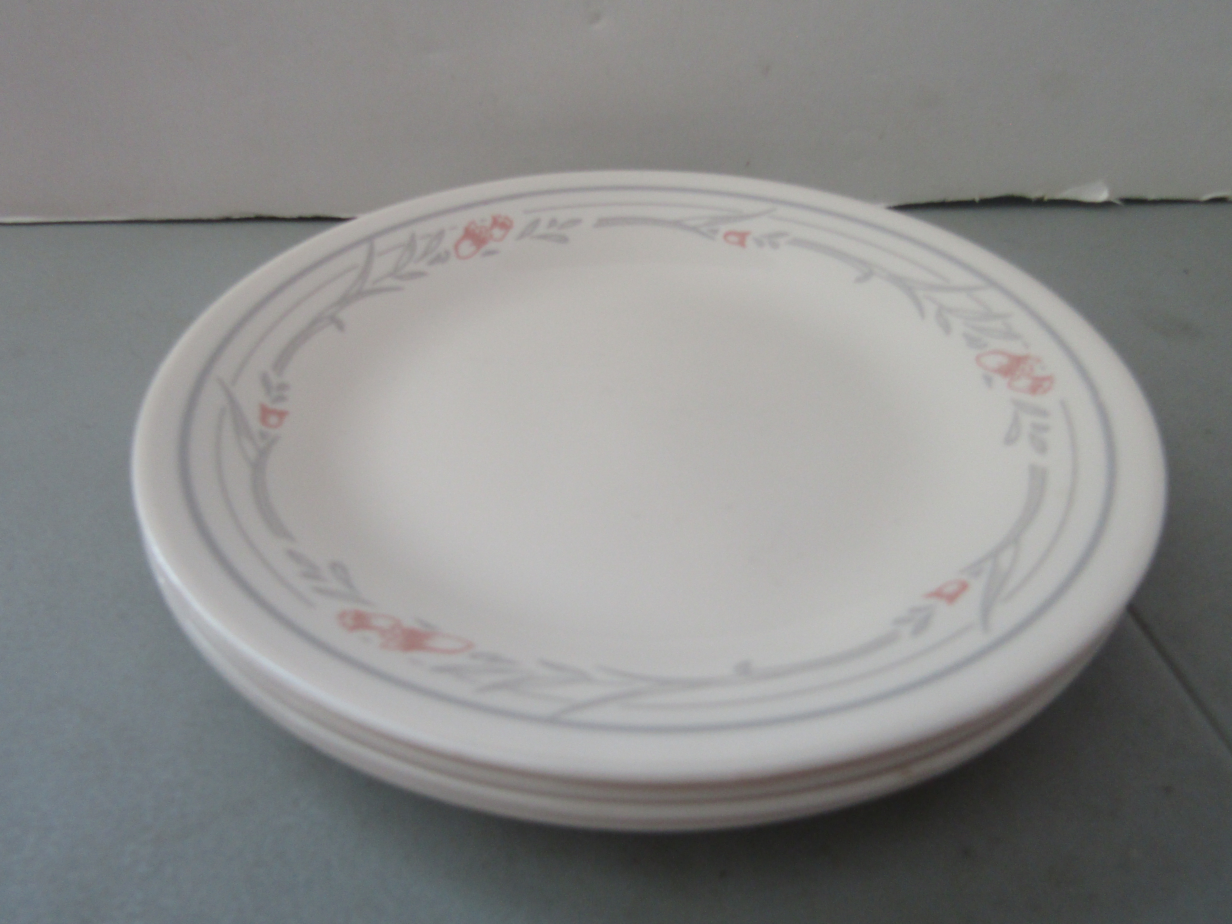 Vintage Corelle Four Rose Dessert/Salad Plates
