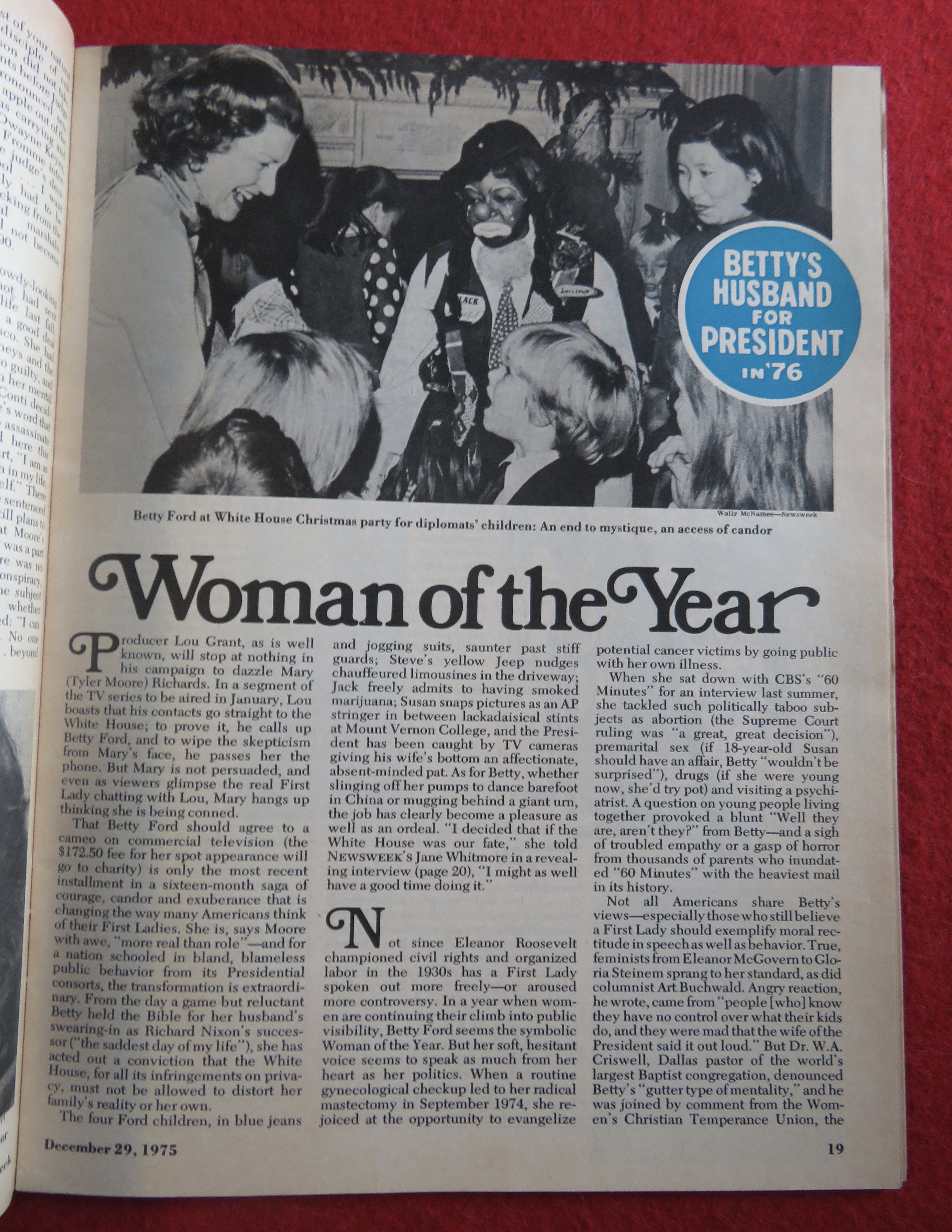 Newsweek Magazine December 29, 1975 Betty Ford