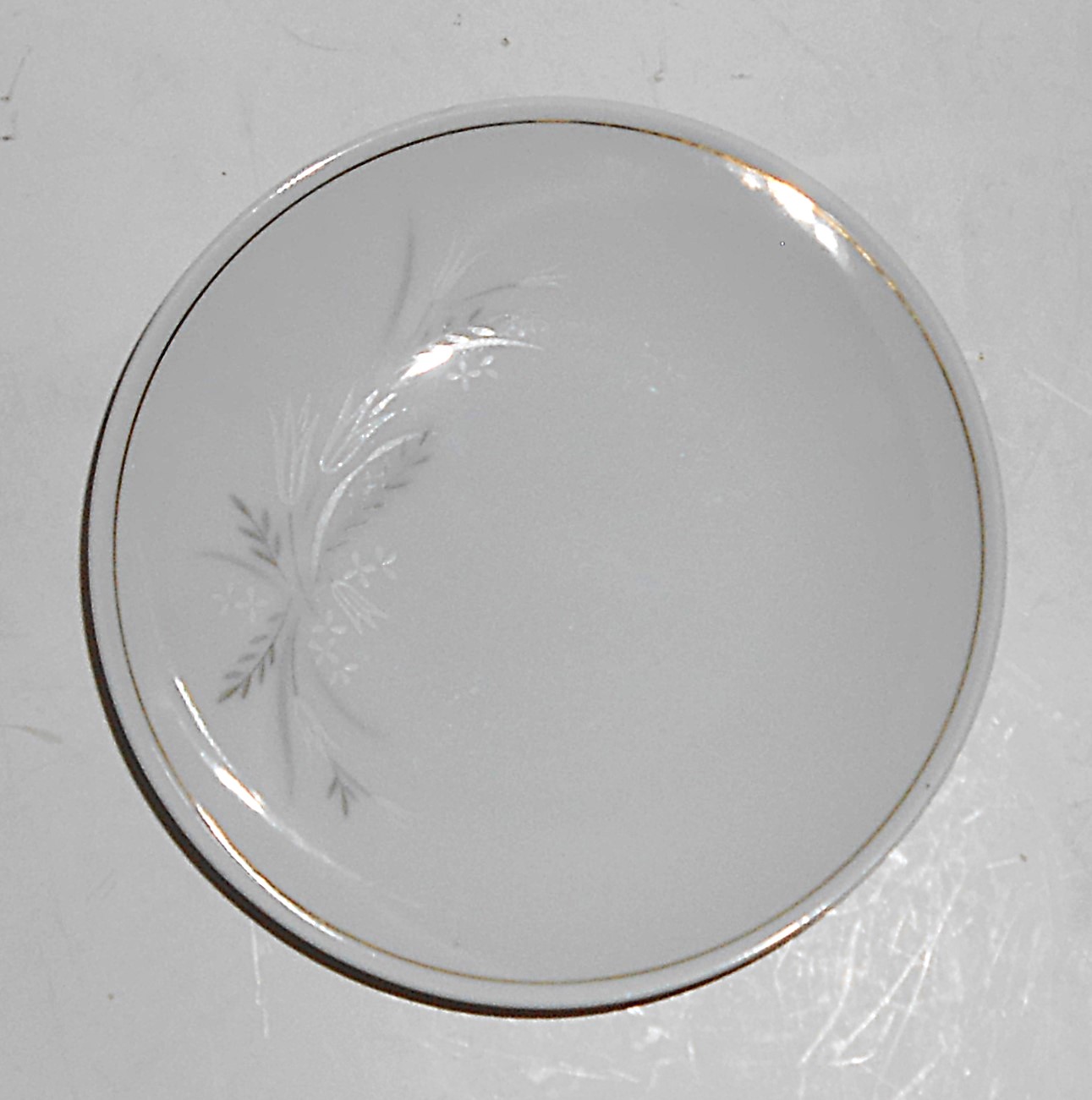Noritake Porcelain China 6117 Windrift W/Gold Fruit