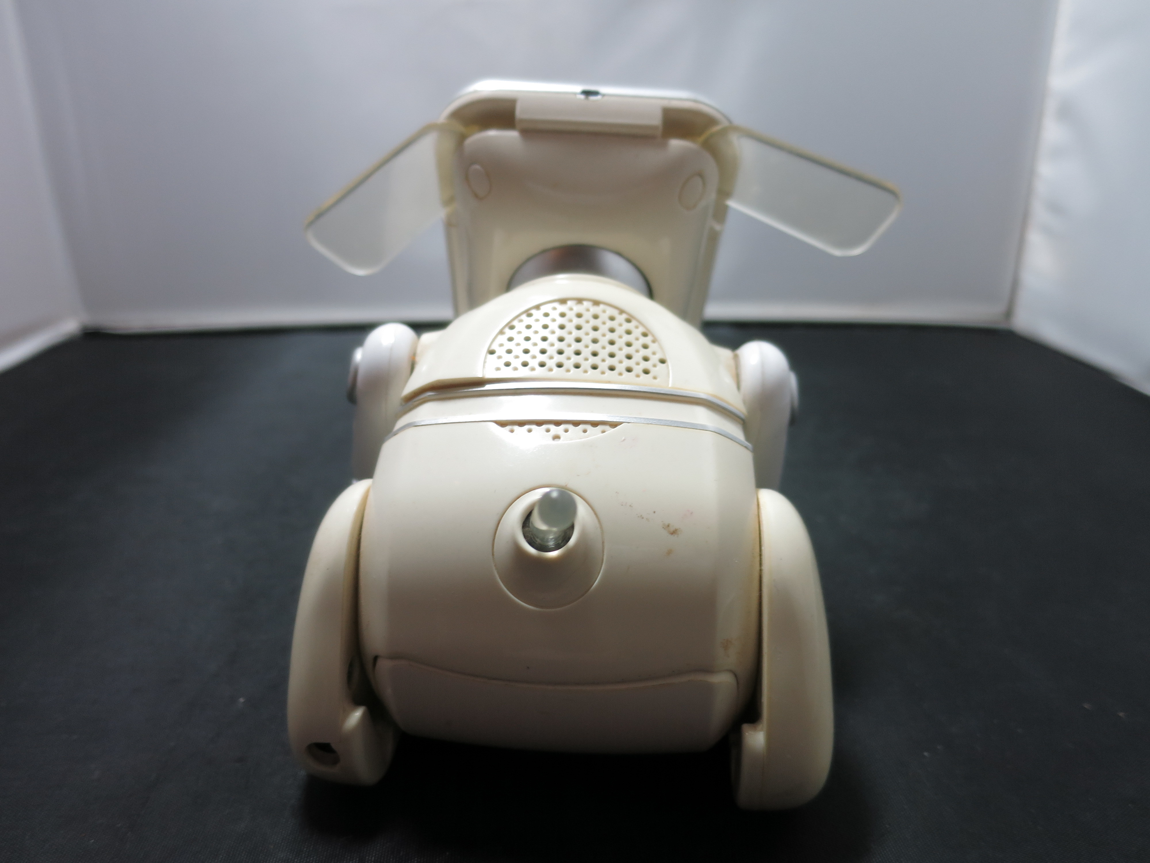 Hasbro Sega Toys I-Dog Electronic Music Robot White Working