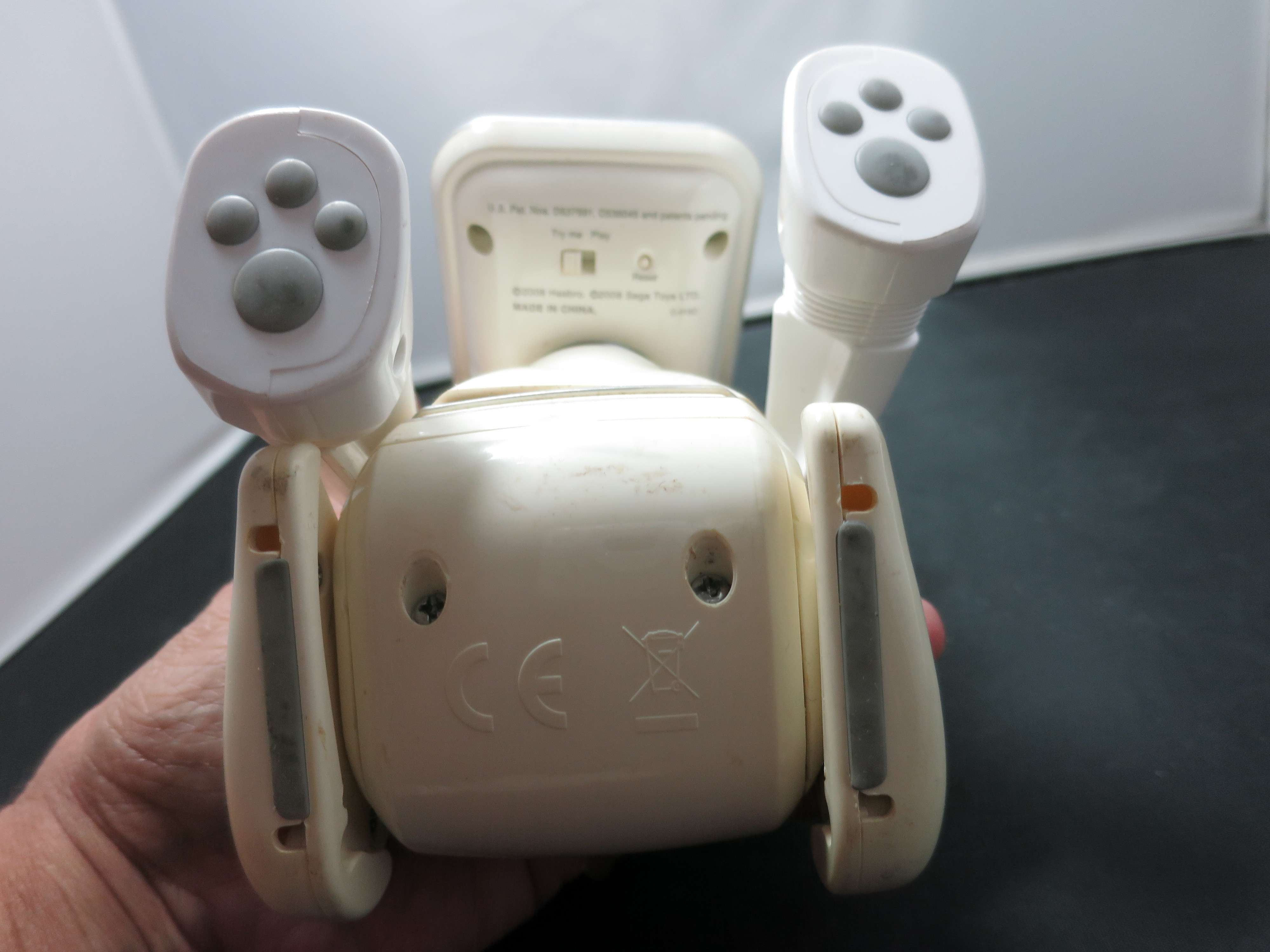 Hasbro Sega Toys I-Dog Electronic Music Robot White Working