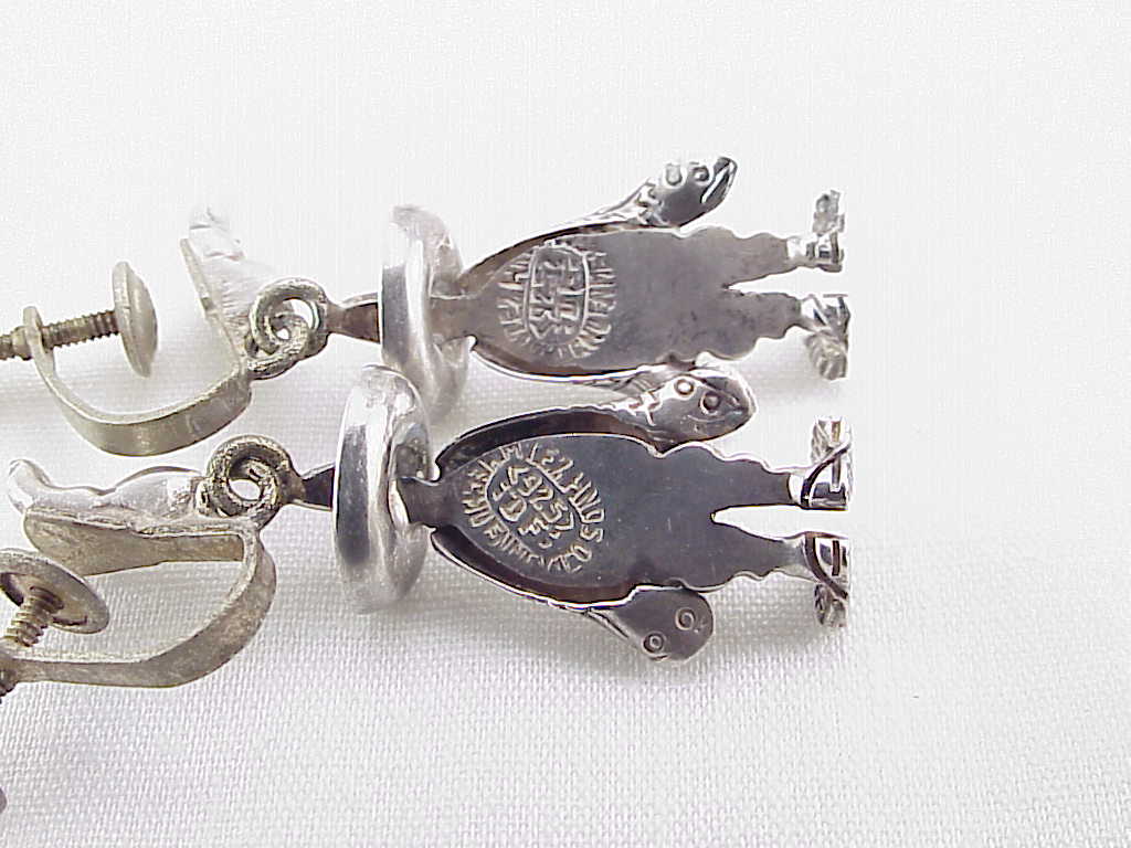 Signed Mexican Sterling Silver Man In Sombrero Brooch And Earrings Set