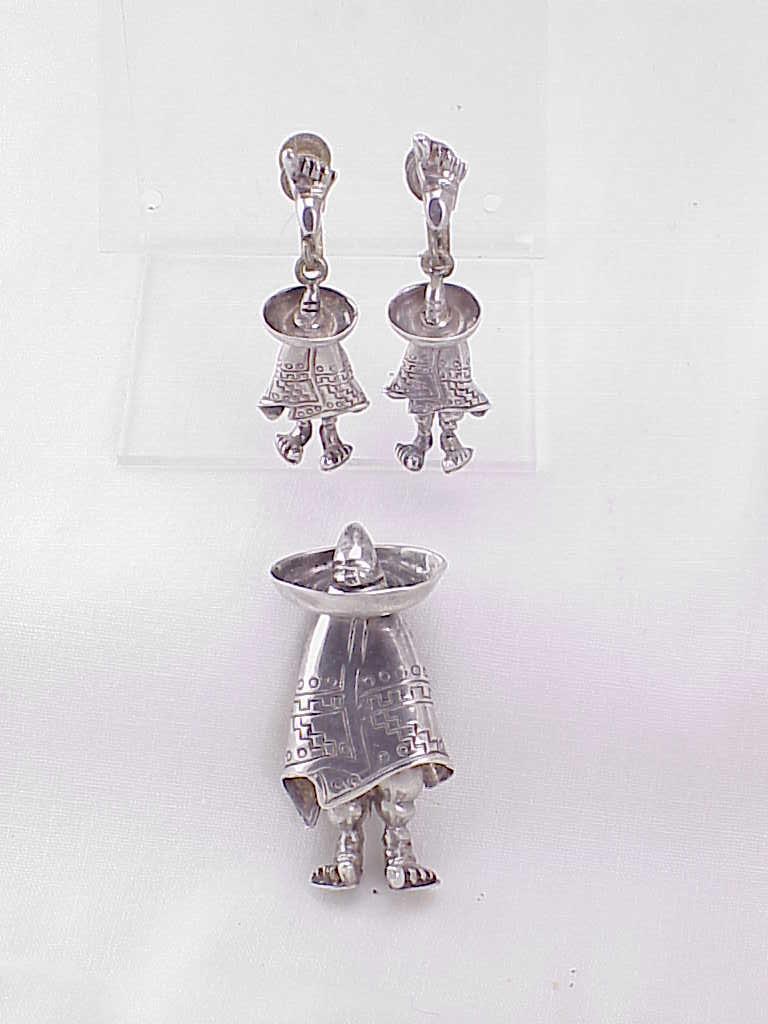 Signed Mexican Sterling Silver Man In Sombrero Brooch And Earrings Set