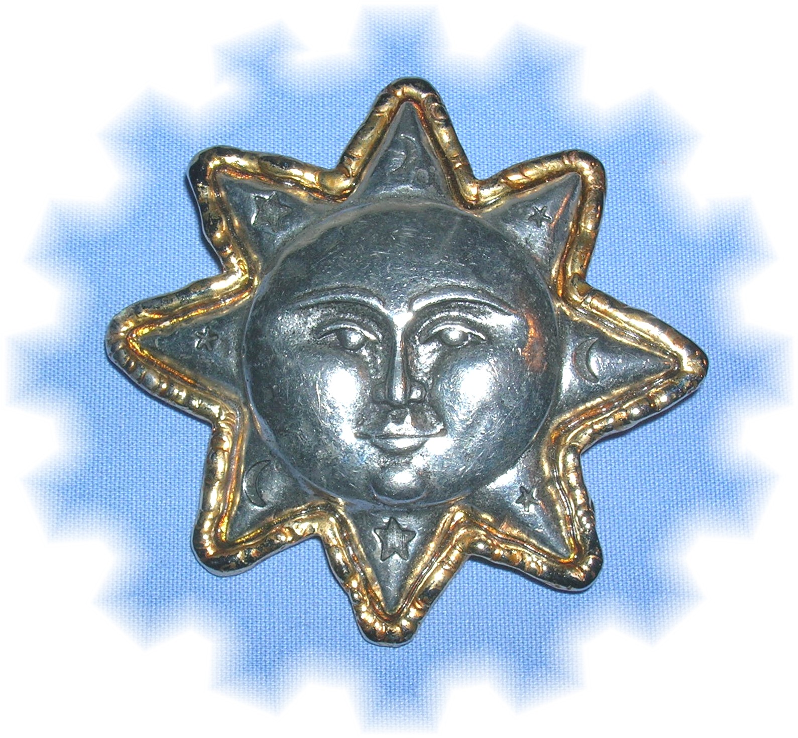 Fab And Signed Jj - Sunface Brooch