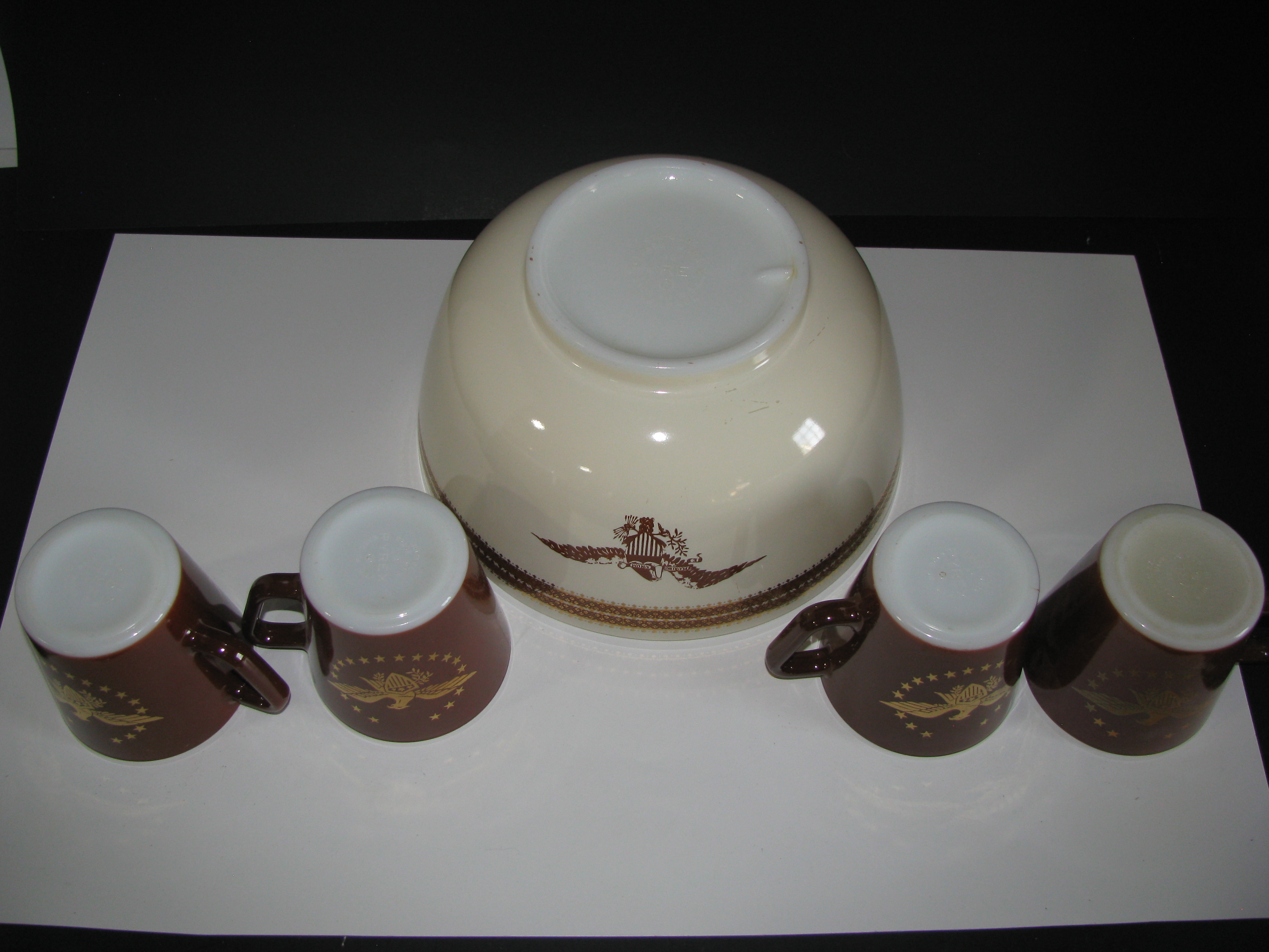 Vintage Pyrex Federal Eagle 479 Nesting Bowl,4 cups