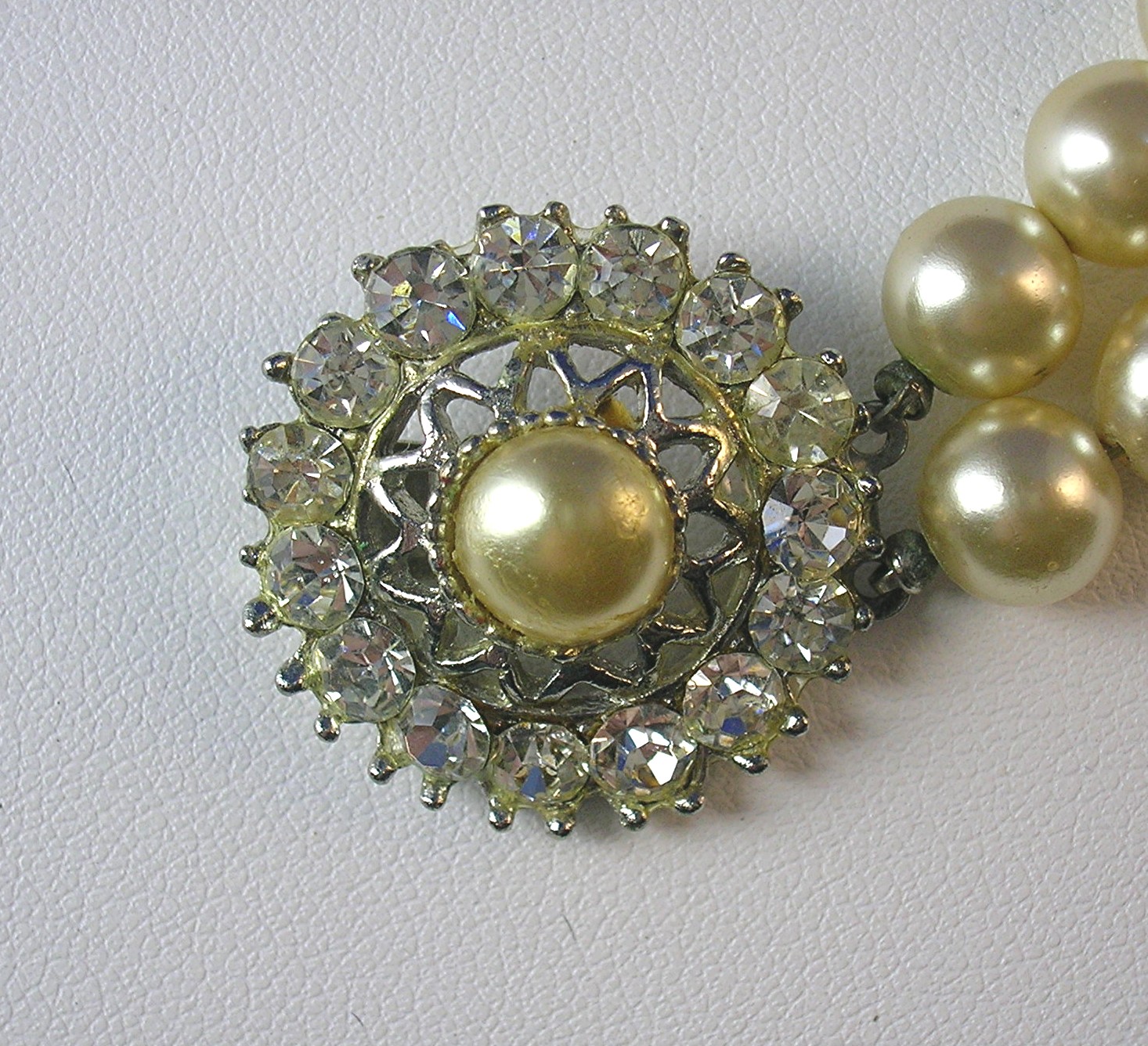 Pearl Double Strand Rhinestone Flower Clasp Necklace