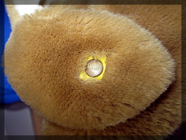 Steiff Bedtime Bunny Rabbit in soft plush