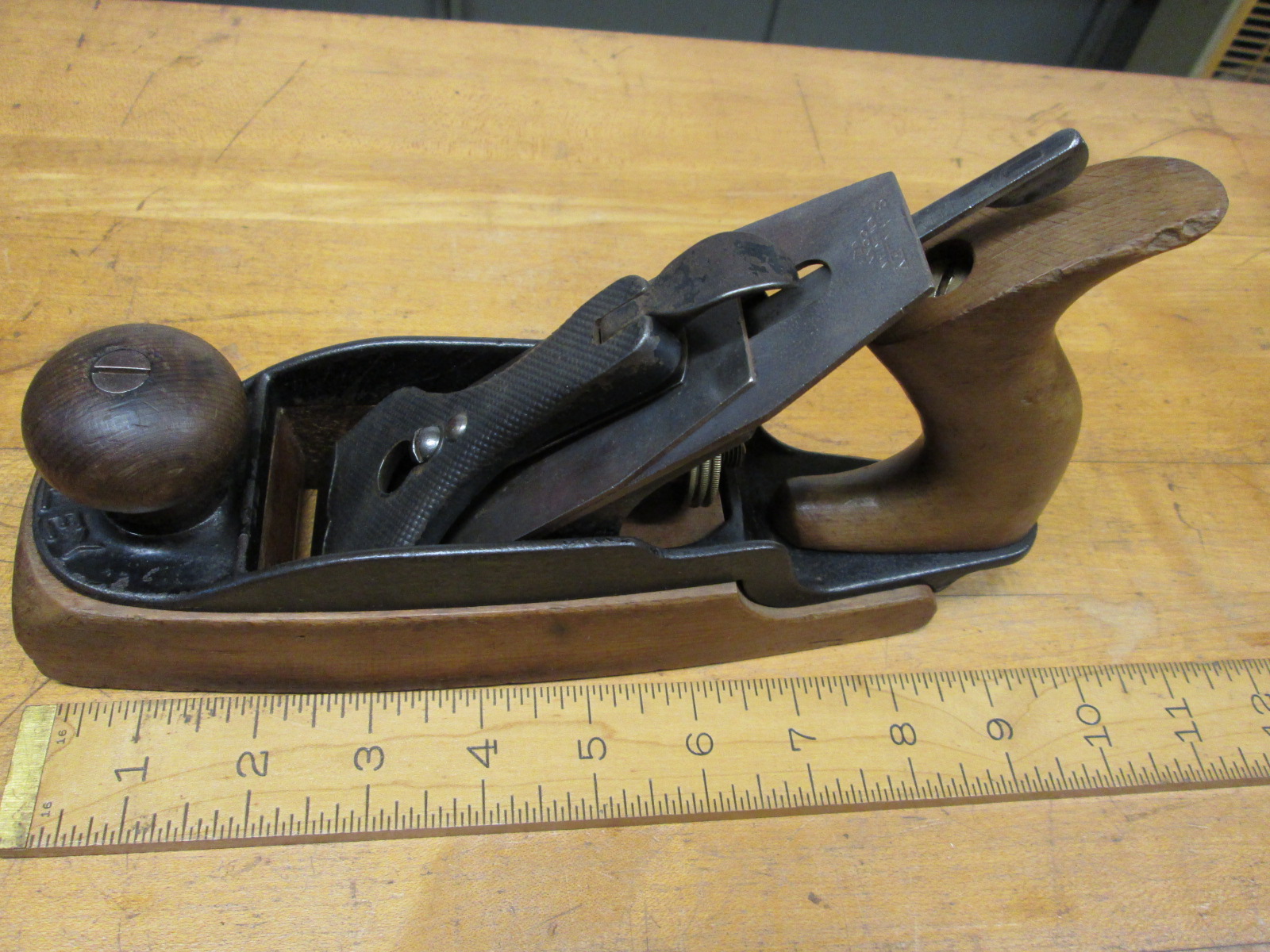 Stanley No. 35 Smooth Wood Bottom Plane