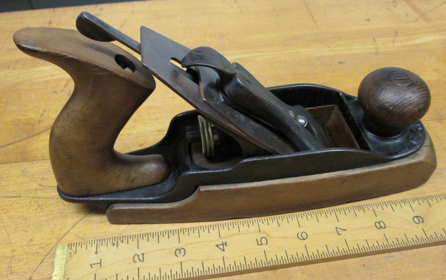 Stanley No. 35 Smooth Wood Bottom Plane