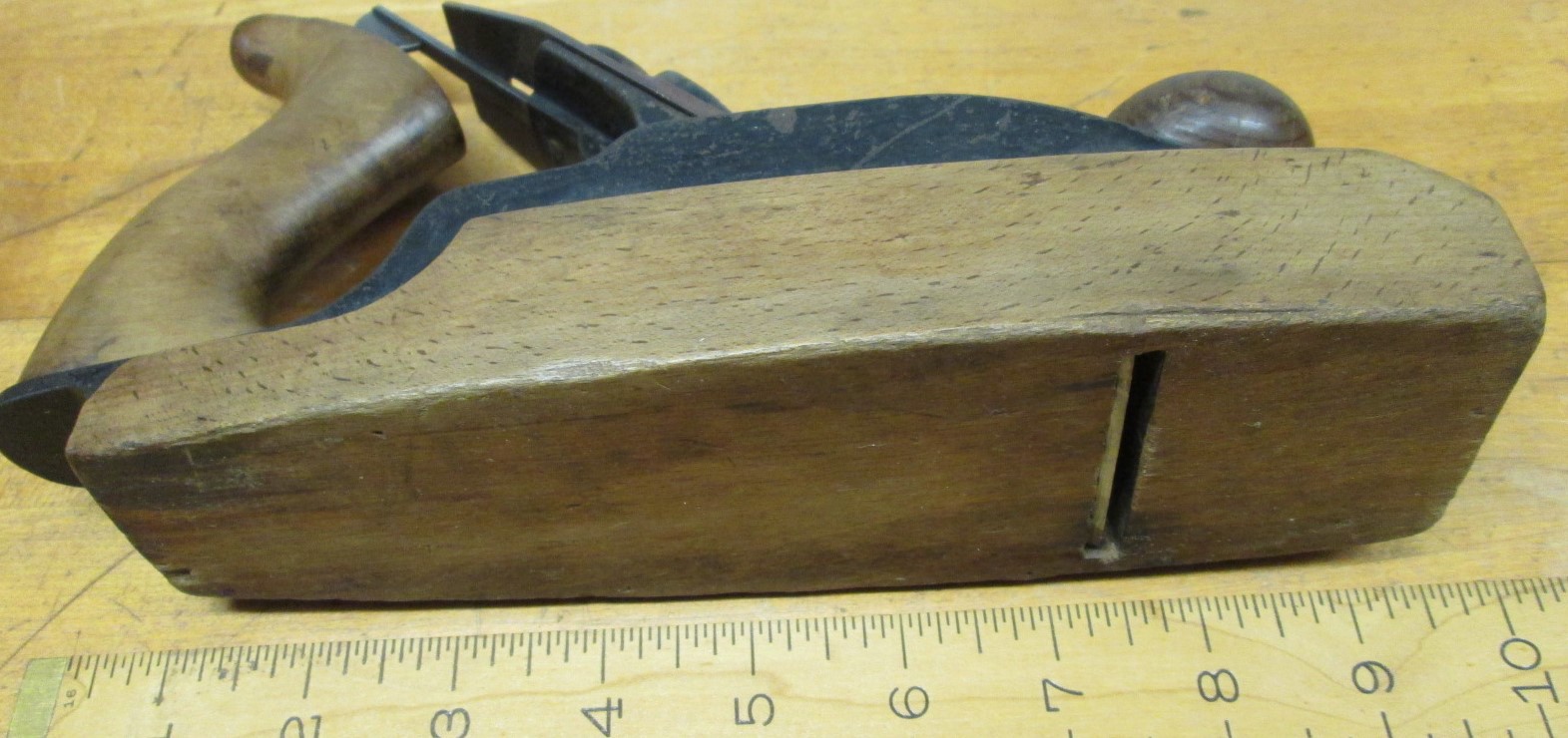 Stanley No. 35 Smooth Wood Bottom Plane
