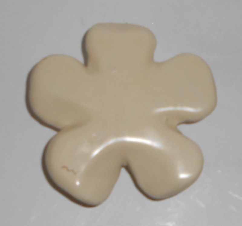 VINTAGE Caliente Pottery Matte Ivory Lily Pad Candlestick Holder