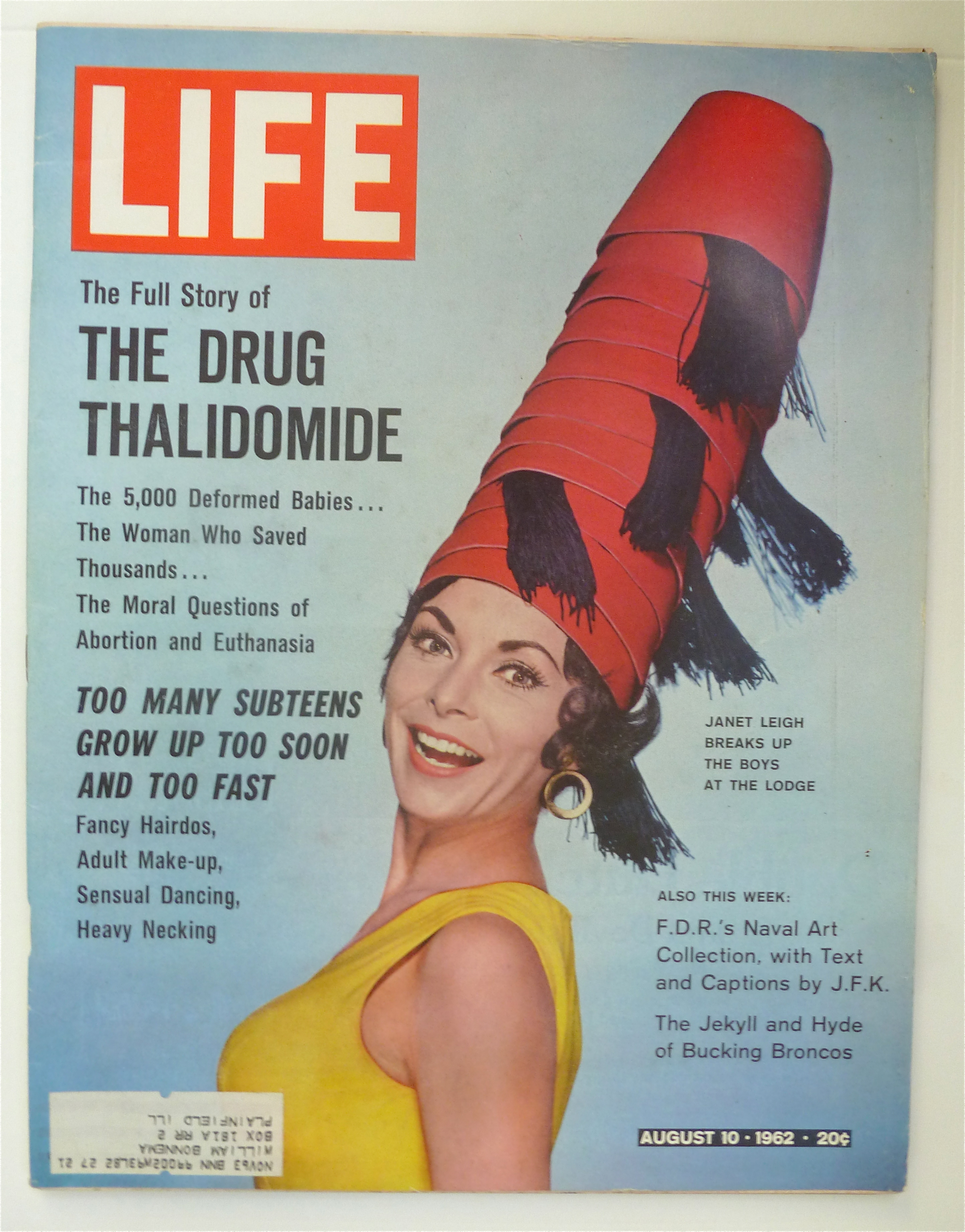 Life Magazine-August 10, 1962-Janet Leigh At The Lodge