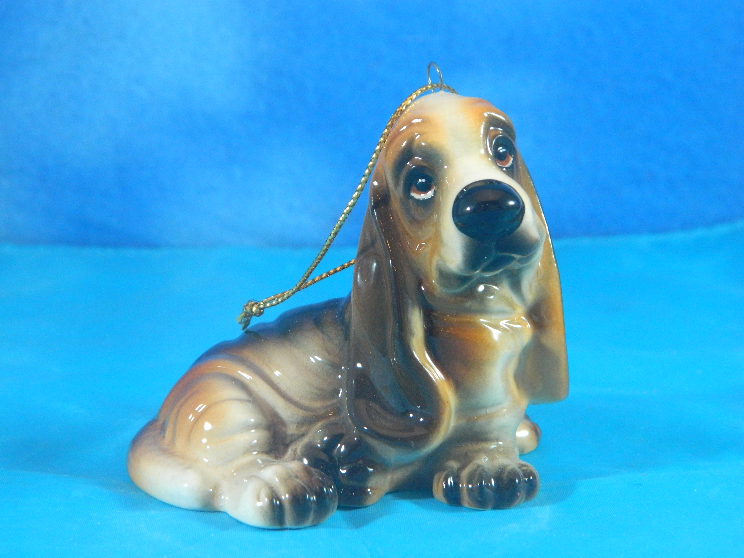 Big Sky Cainie Basset hound Ornament