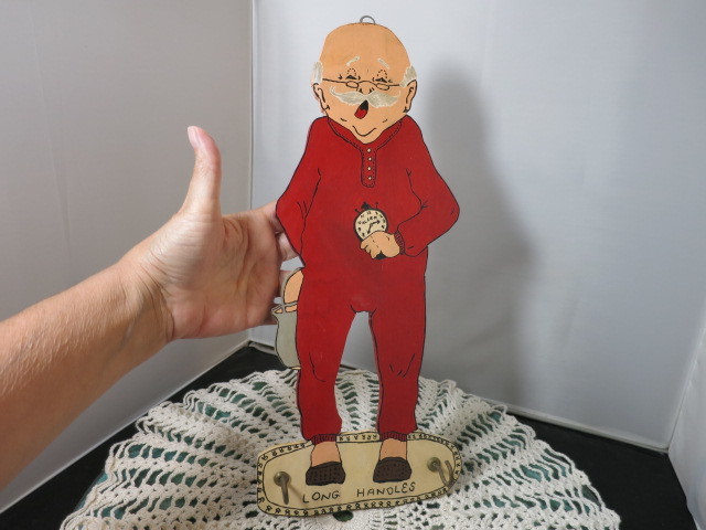 Vintage Scroll Cut Santa Claus Grandpa Hook Wall Plaque