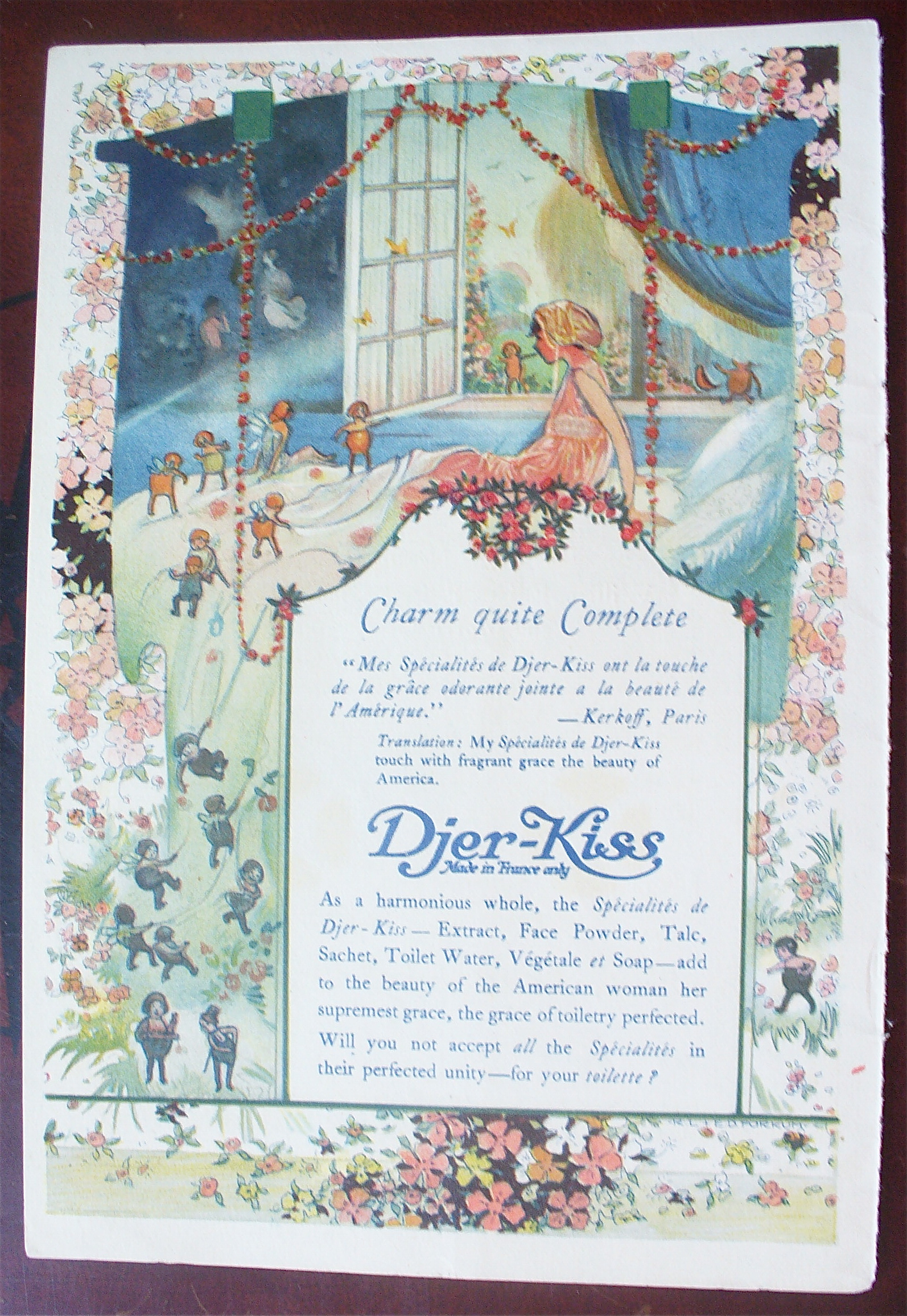 1919 Djer Kiss with Charm Quite Complete