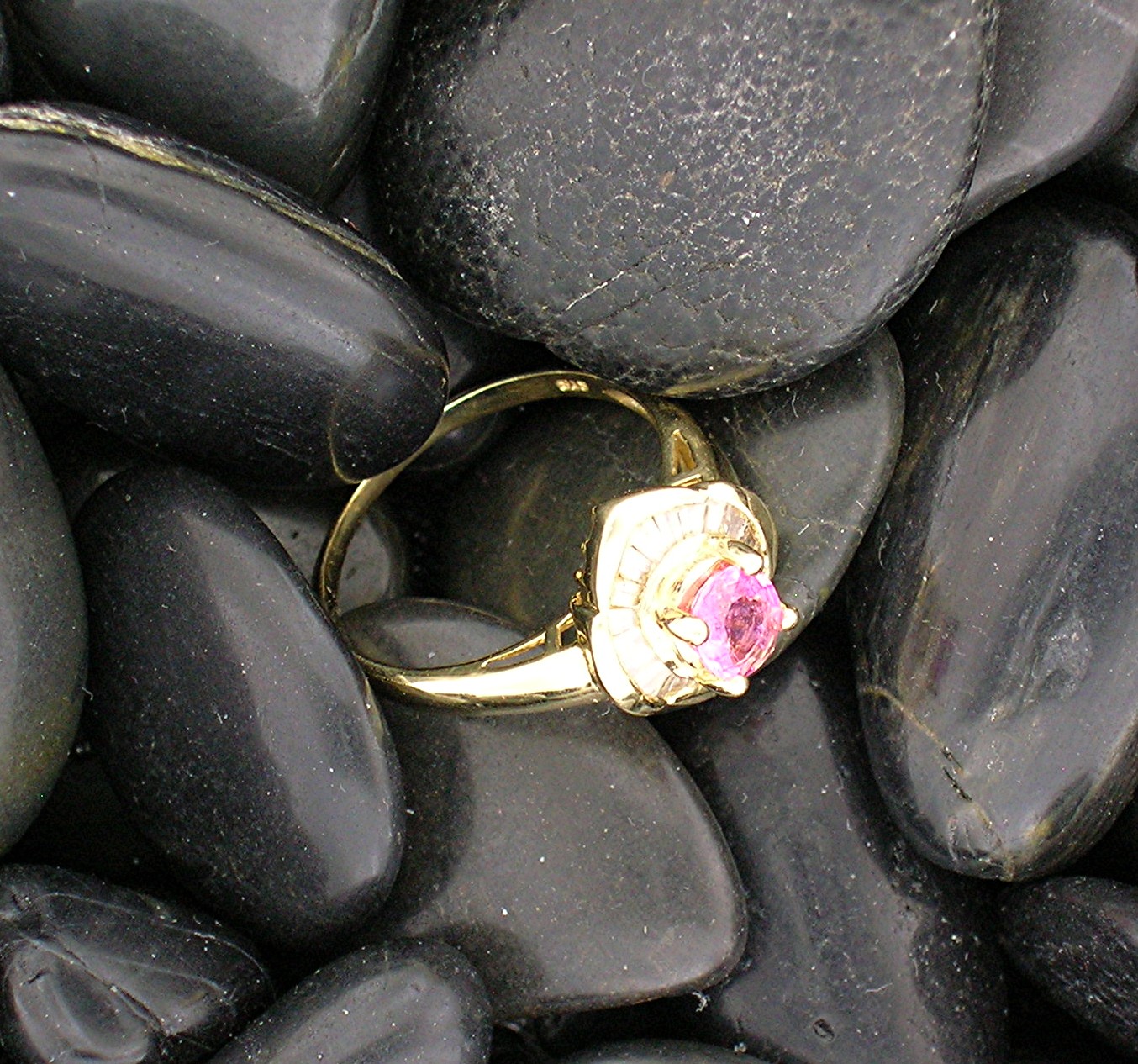 Ring 14K Diamond and  Pink Sapphire