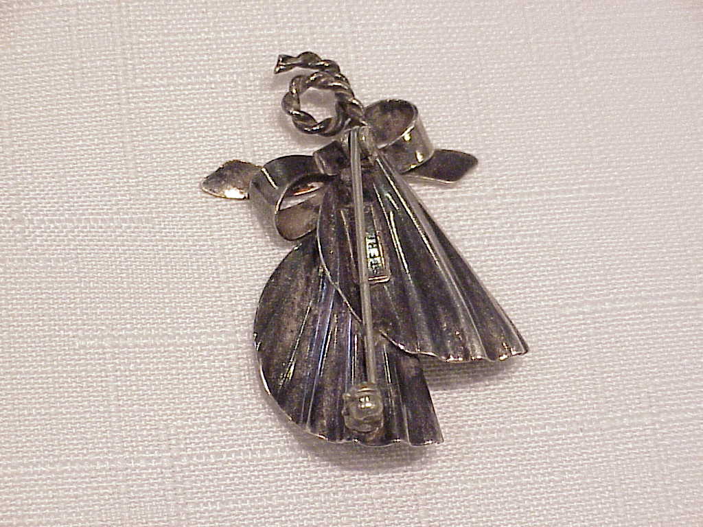 Vintage Hand Made Sterling Silver Abstract Design Brooch
