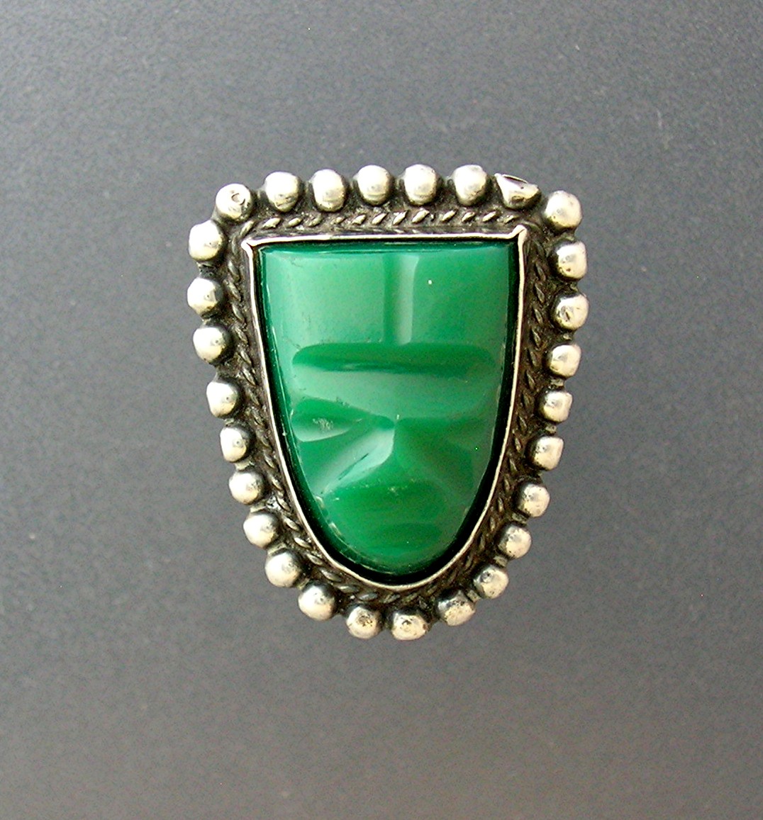 SignedSterling Silver Green Glass Ring . . . . . . .