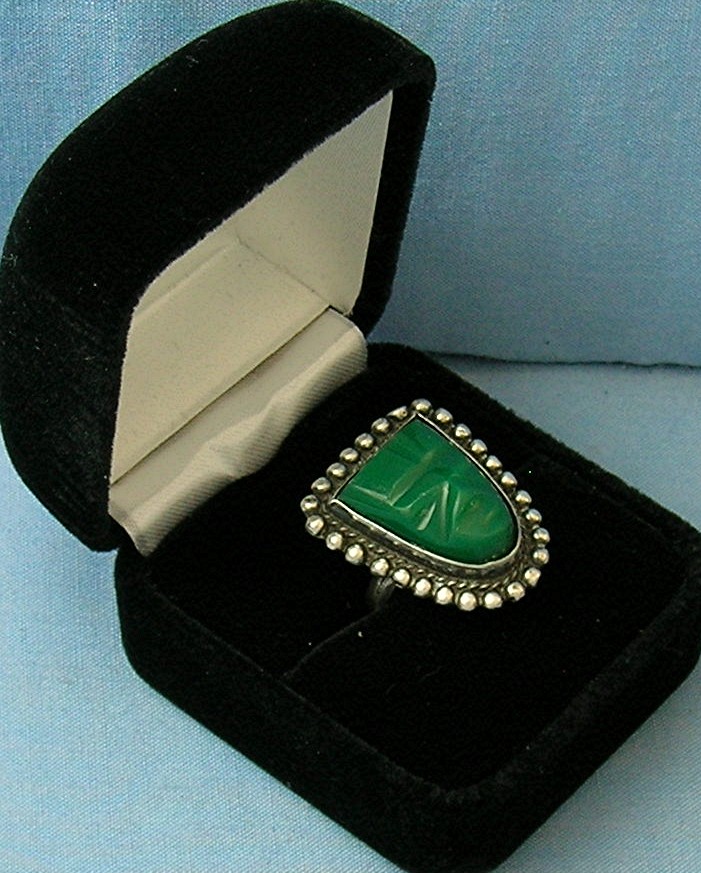 SignedSterling Silver Green Glass Ring . . . . . . .