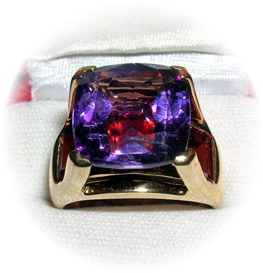 10K Gold Amethyst and Garnet Ring