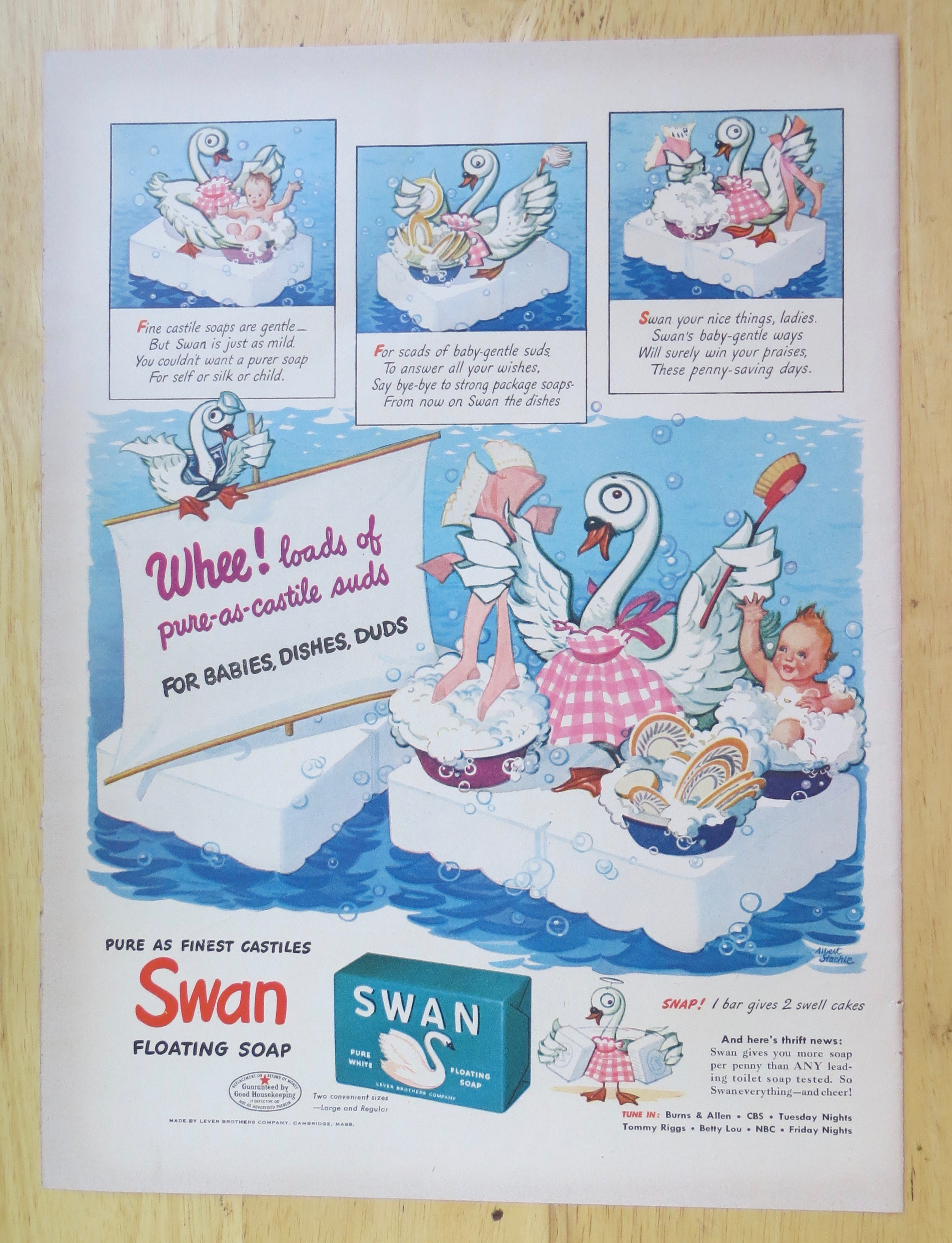 1943 Swan Soap with Baby & Swan Floating on Soap