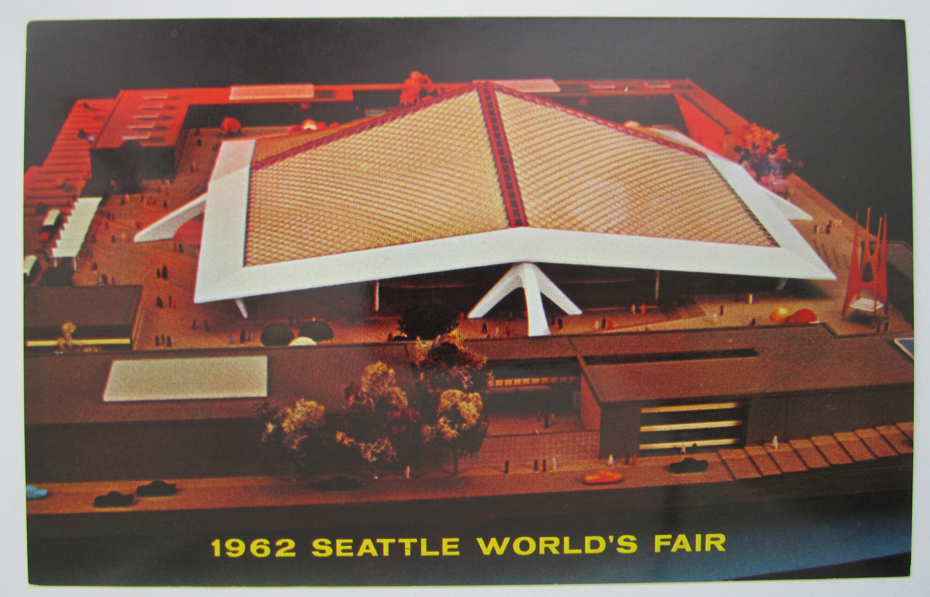 Coliseum 21 Building, Seattle World's Fair Postcard
