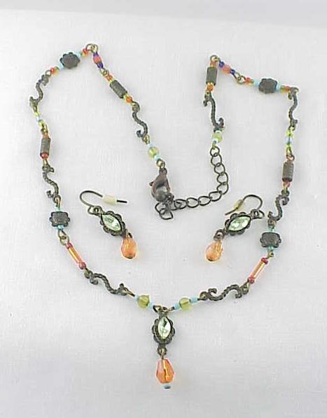 Unique Rhinestone And Bead Necklace And Pierced Earrings Set